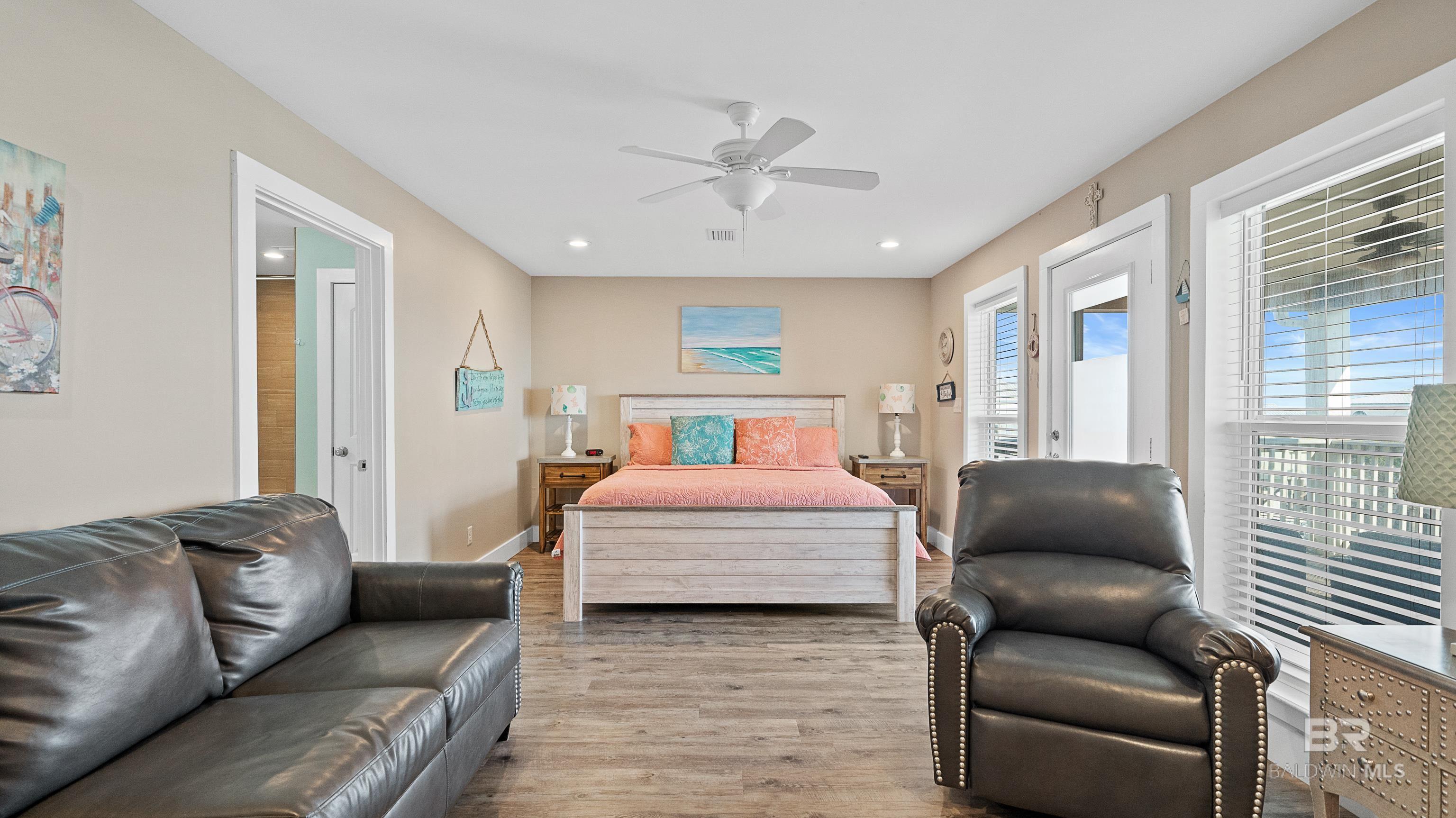 Gulf Shores, Alabama, 36542, United States, 8 Bedrooms Bedrooms, ,7 BathroomsBathrooms,Residential,Active,1953270