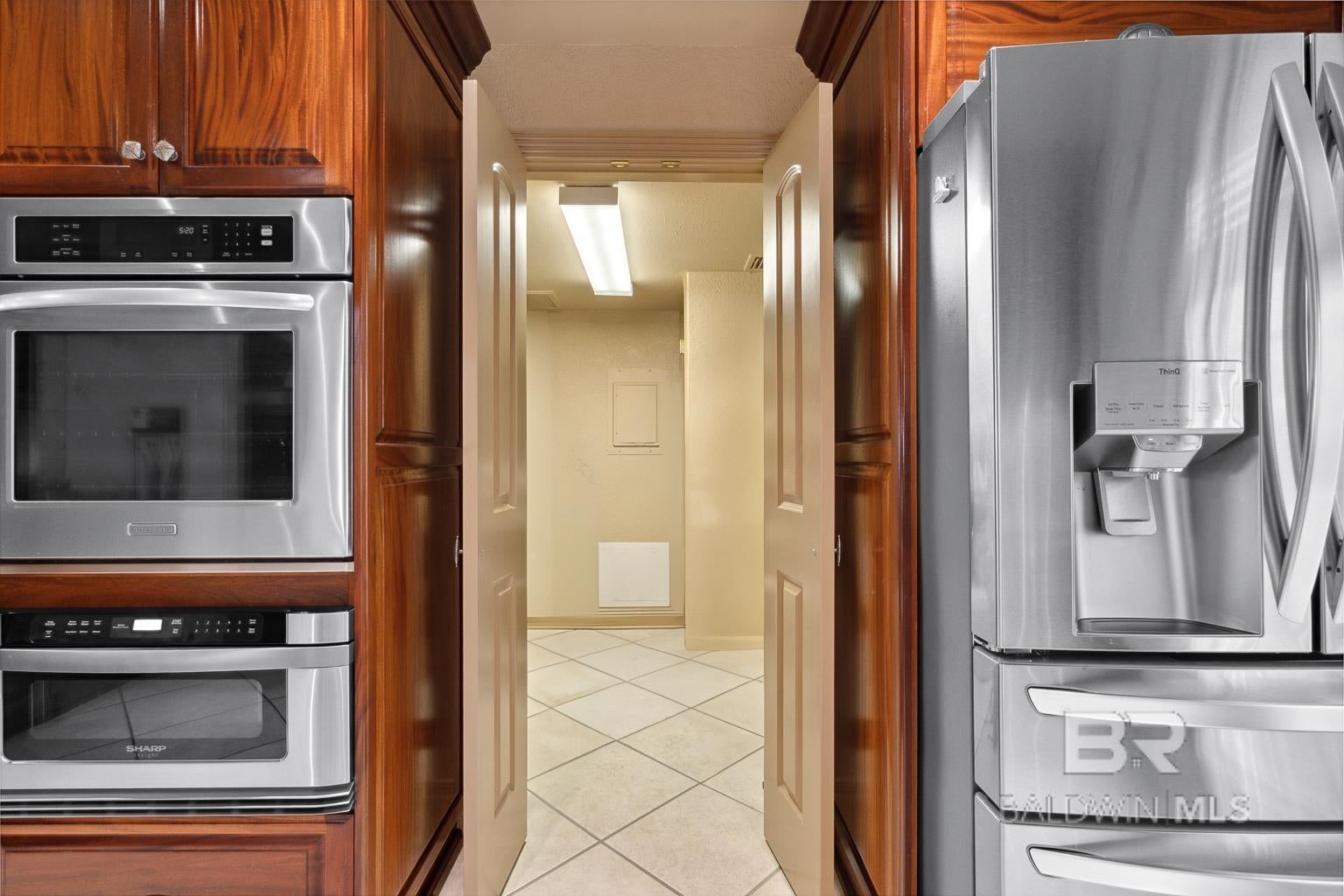 Orange Beach, Alabama, 36561, United States, ,5 BathroomsBathrooms,Residential,Active,1869129