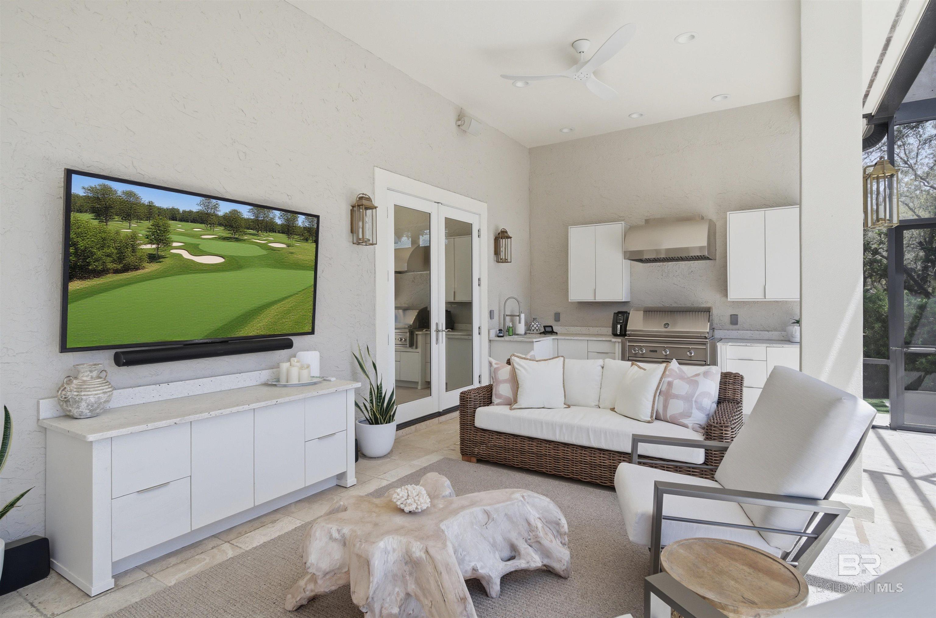 Gulf Shores, Alabama, 36542, United States, 3 Bedrooms Bedrooms, ,4 BathroomsBathrooms,Residential,Active,2044132