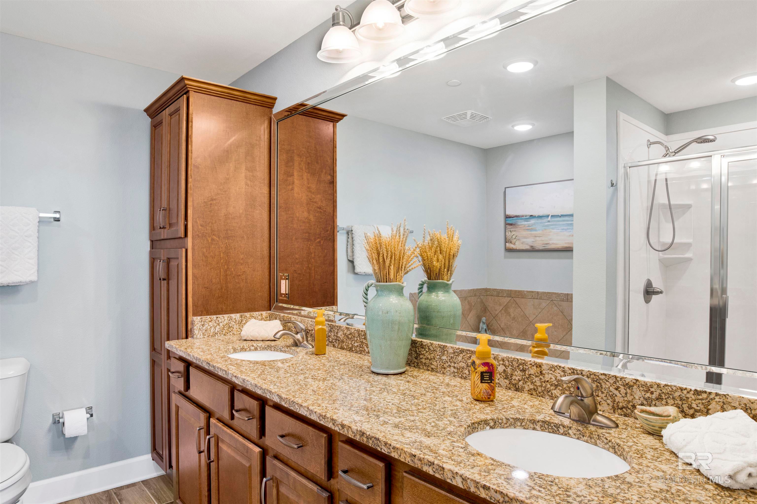 Orange Beach, Alabama, 36561, United States, 4 Bedrooms Bedrooms, ,3 BathroomsBathrooms,Residential,Active,1965799