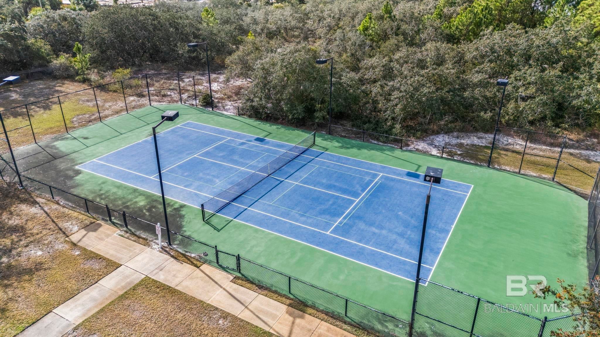 Gulf Shores, Alabama, 36542, United States, 6 Bedrooms Bedrooms, ,4 BathroomsBathrooms,Residential,Active,2009422