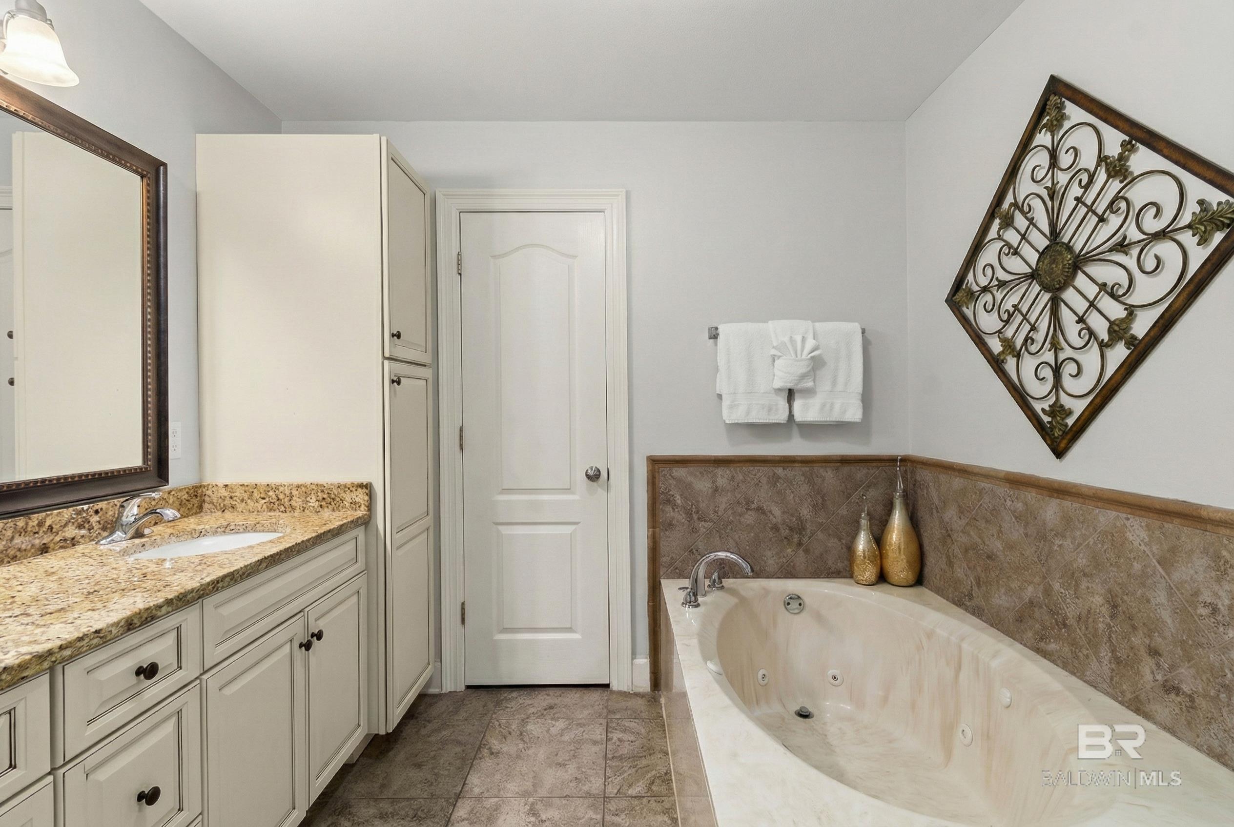 Orange Beach, Alabama, 36561, United States, 3 Bedrooms Bedrooms, ,4 BathroomsBathrooms,Residential,Active,2009165