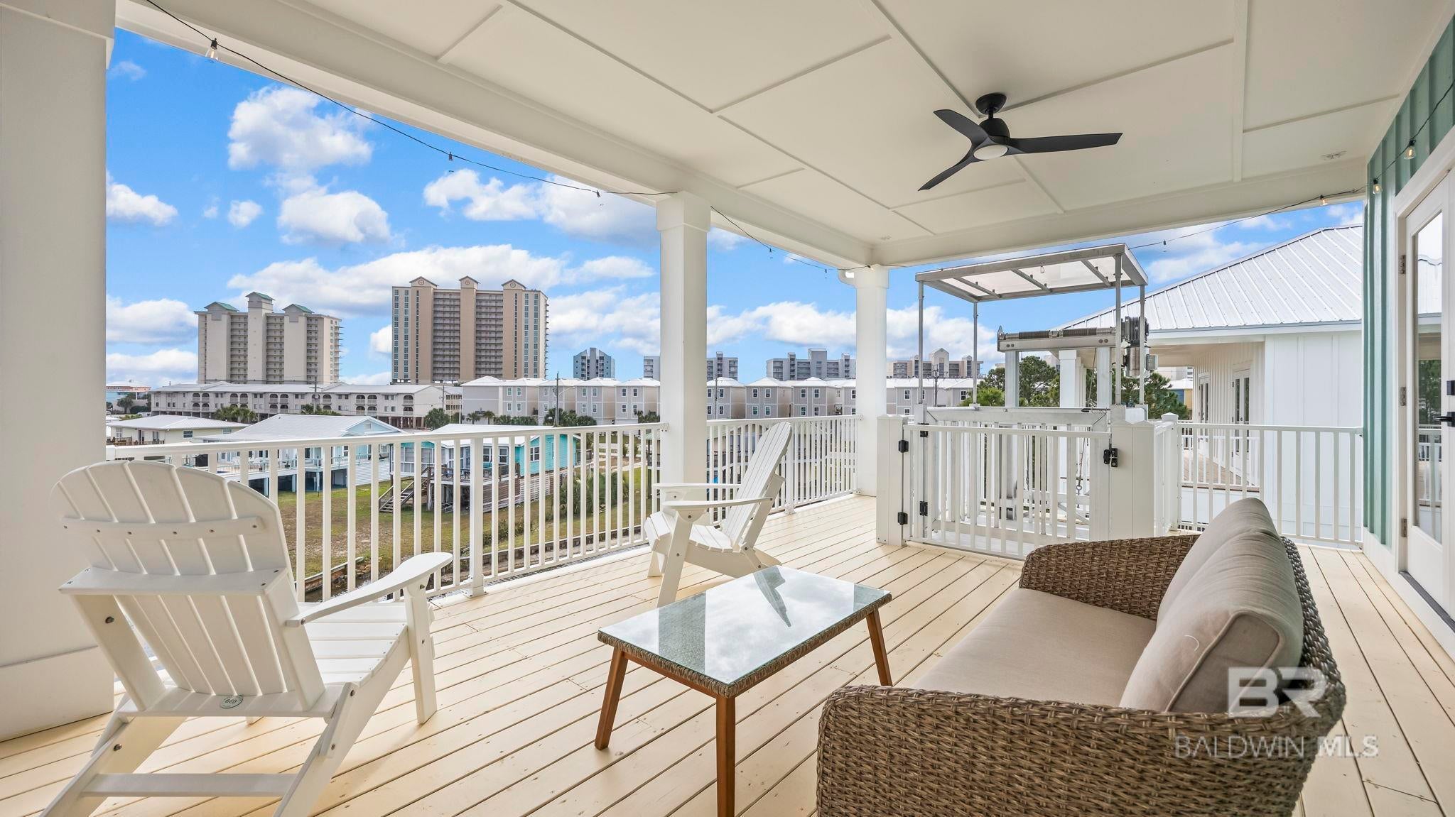 Gulf Shores, Alabama, 36542, United States, 6 Bedrooms Bedrooms, ,4 BathroomsBathrooms,Residential,Active,2009422