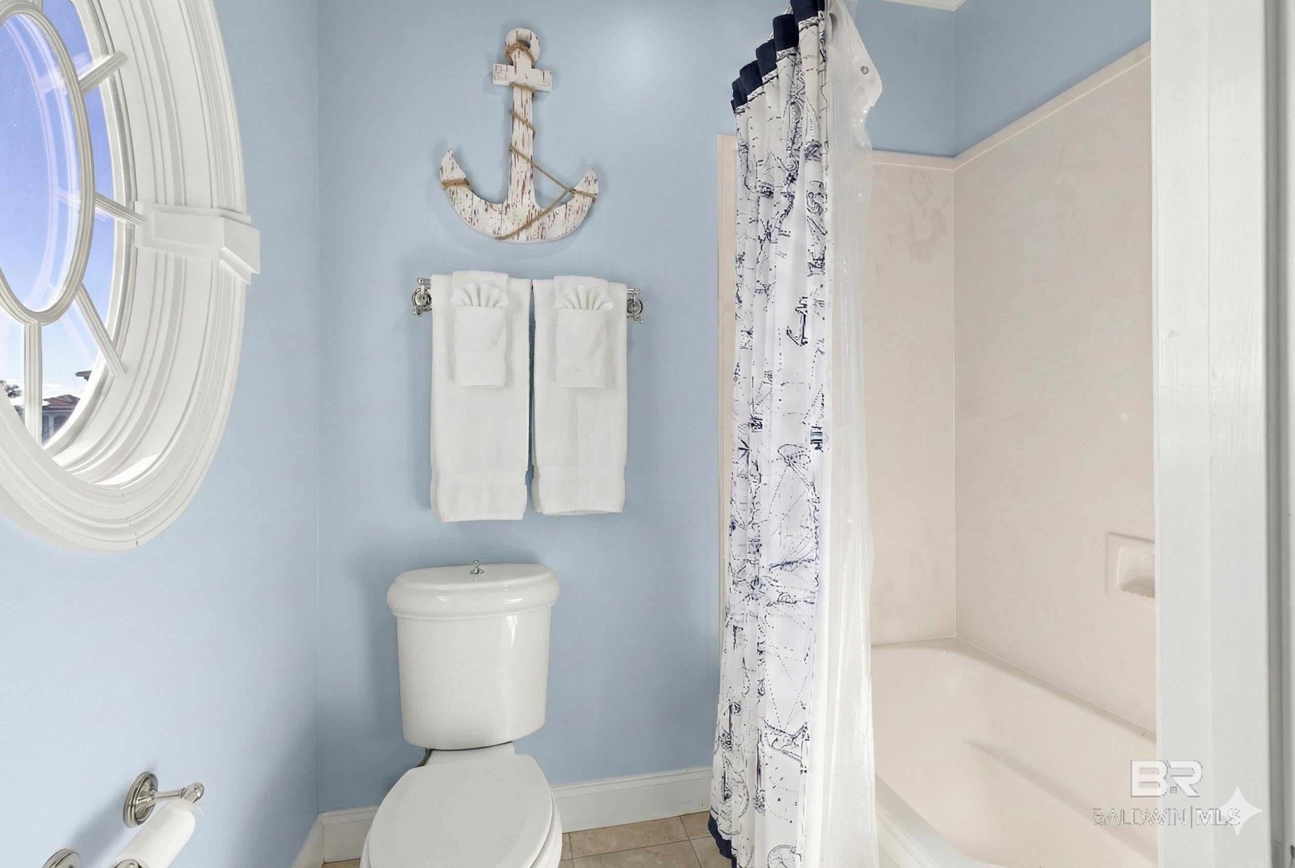 Gulf Shores, Alabama, 36542, United States, 4 Bedrooms Bedrooms, ,5 BathroomsBathrooms,Residential,Active,2012201