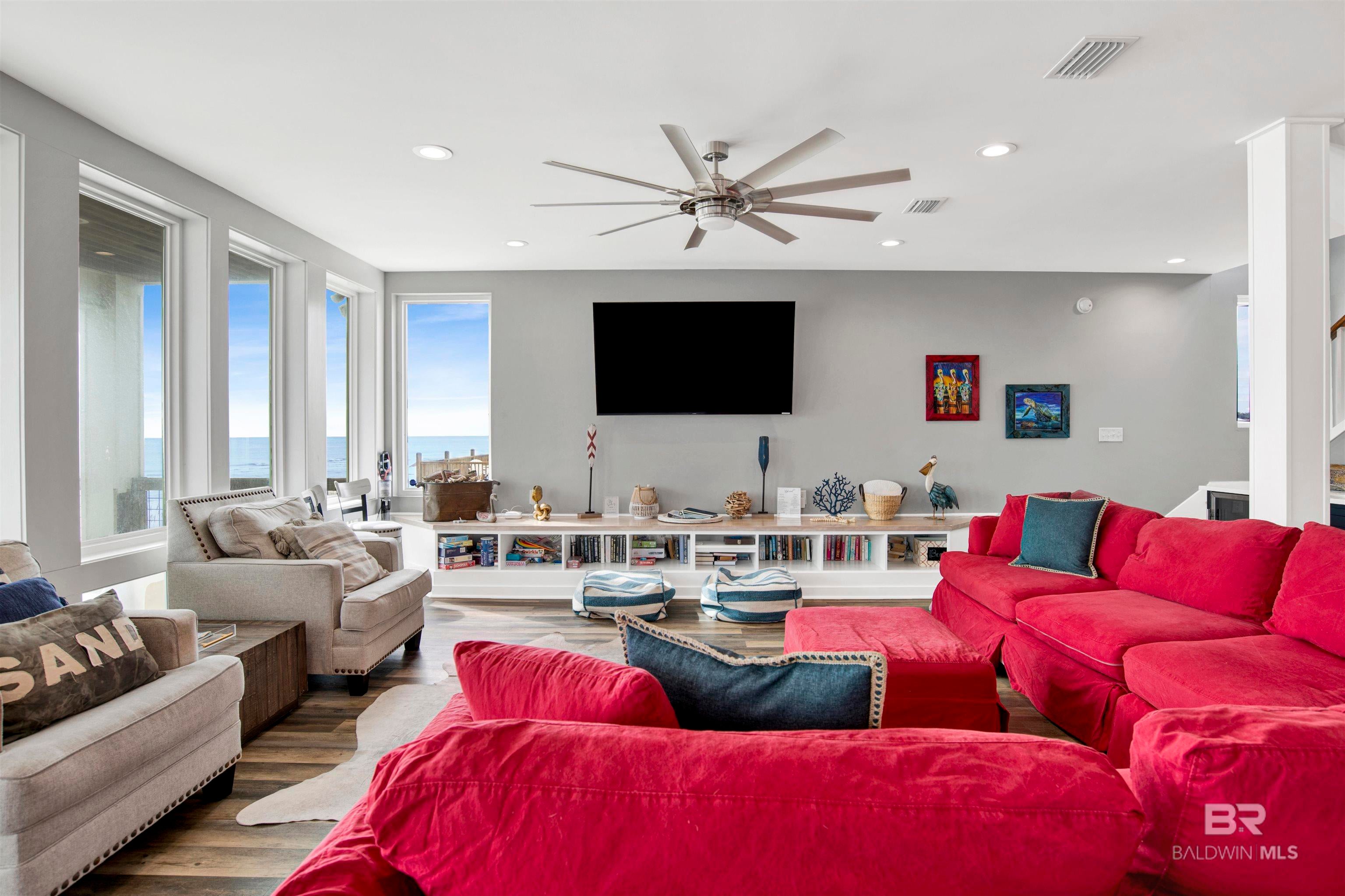 Gulf Shores, Alabama, 36542, United States, 5 Bedrooms Bedrooms, ,5 BathroomsBathrooms,Residential,Active,1973267