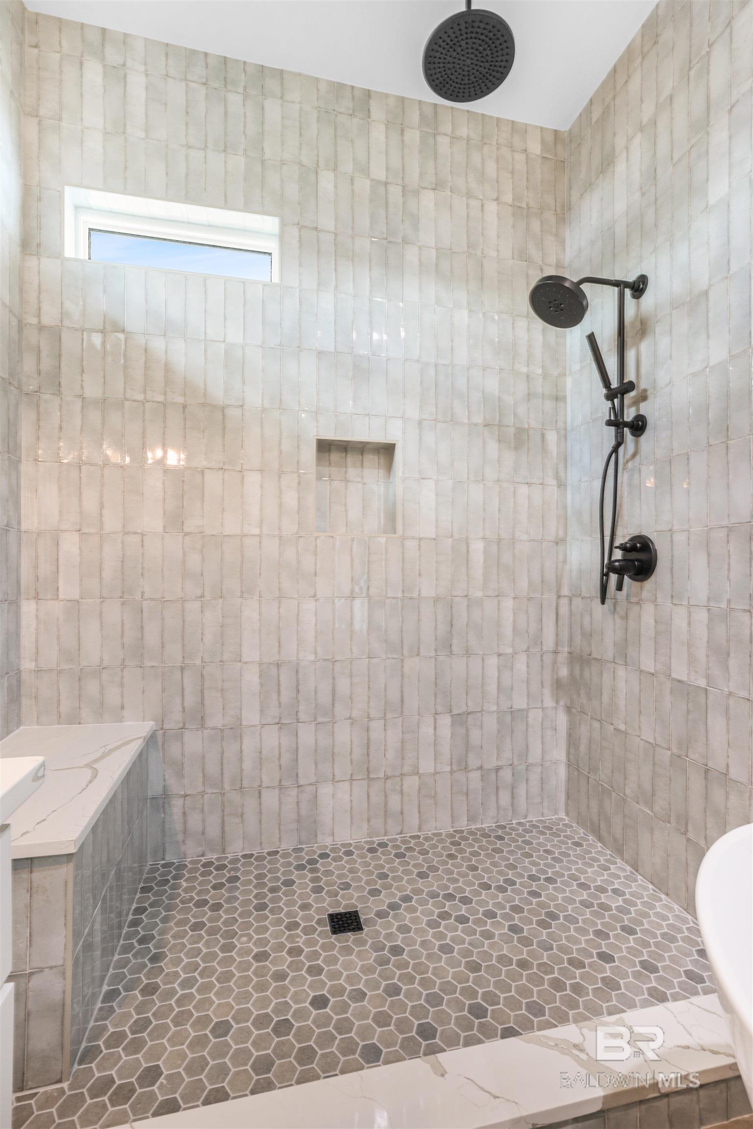 Orange Beach, Alabama, 36561, United States, 4 Bedrooms Bedrooms, ,4 BathroomsBathrooms,Residential,Active,1997590