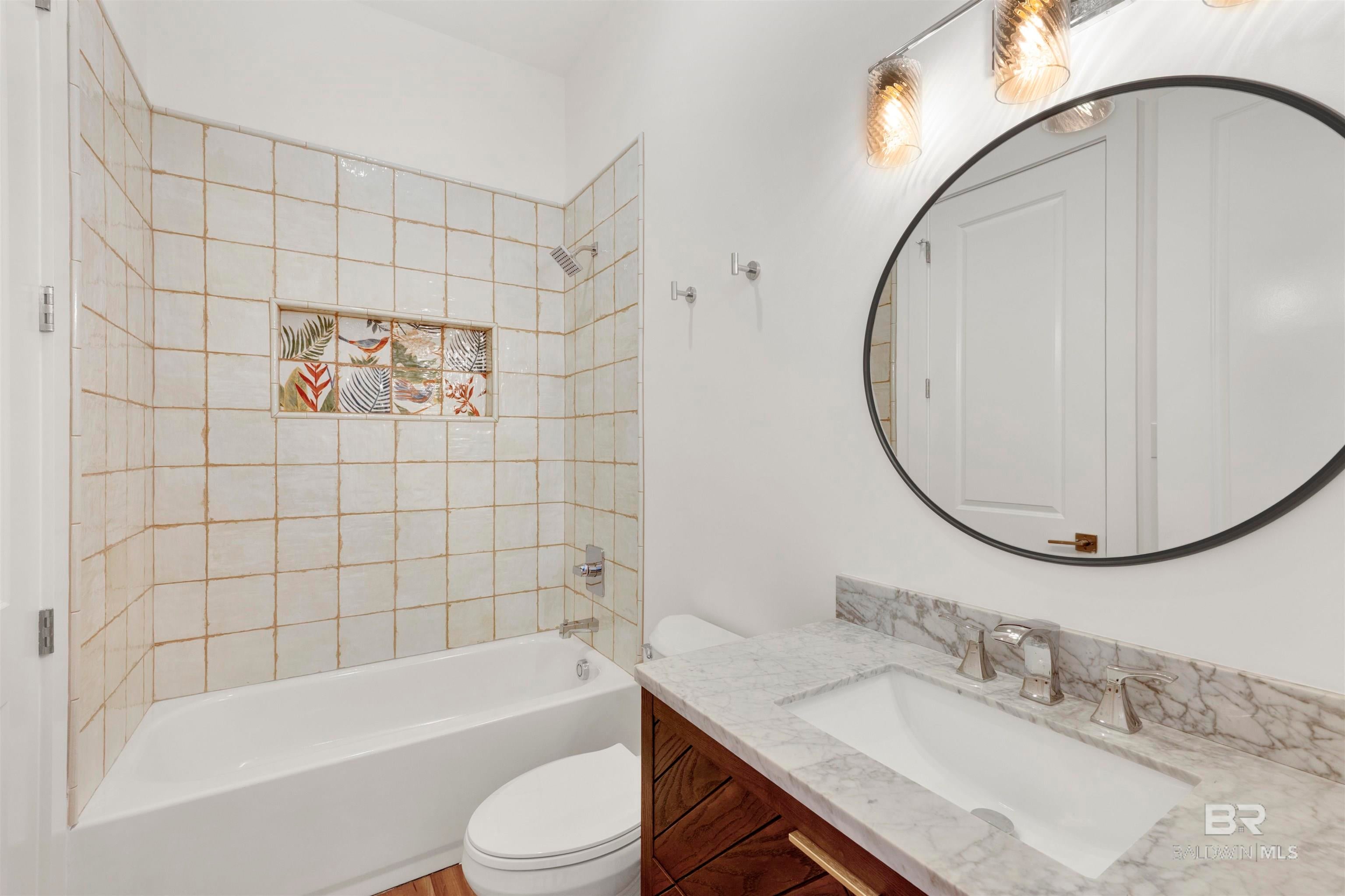 Gulf Shores, Alabama, 36542, United States, 4 Bedrooms Bedrooms, ,4 BathroomsBathrooms,Residential,Active,1884862