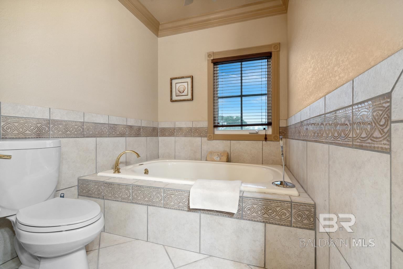 Orange Beach, Alabama, 36561, United States, ,5 BathroomsBathrooms,Residential,Active,1869129