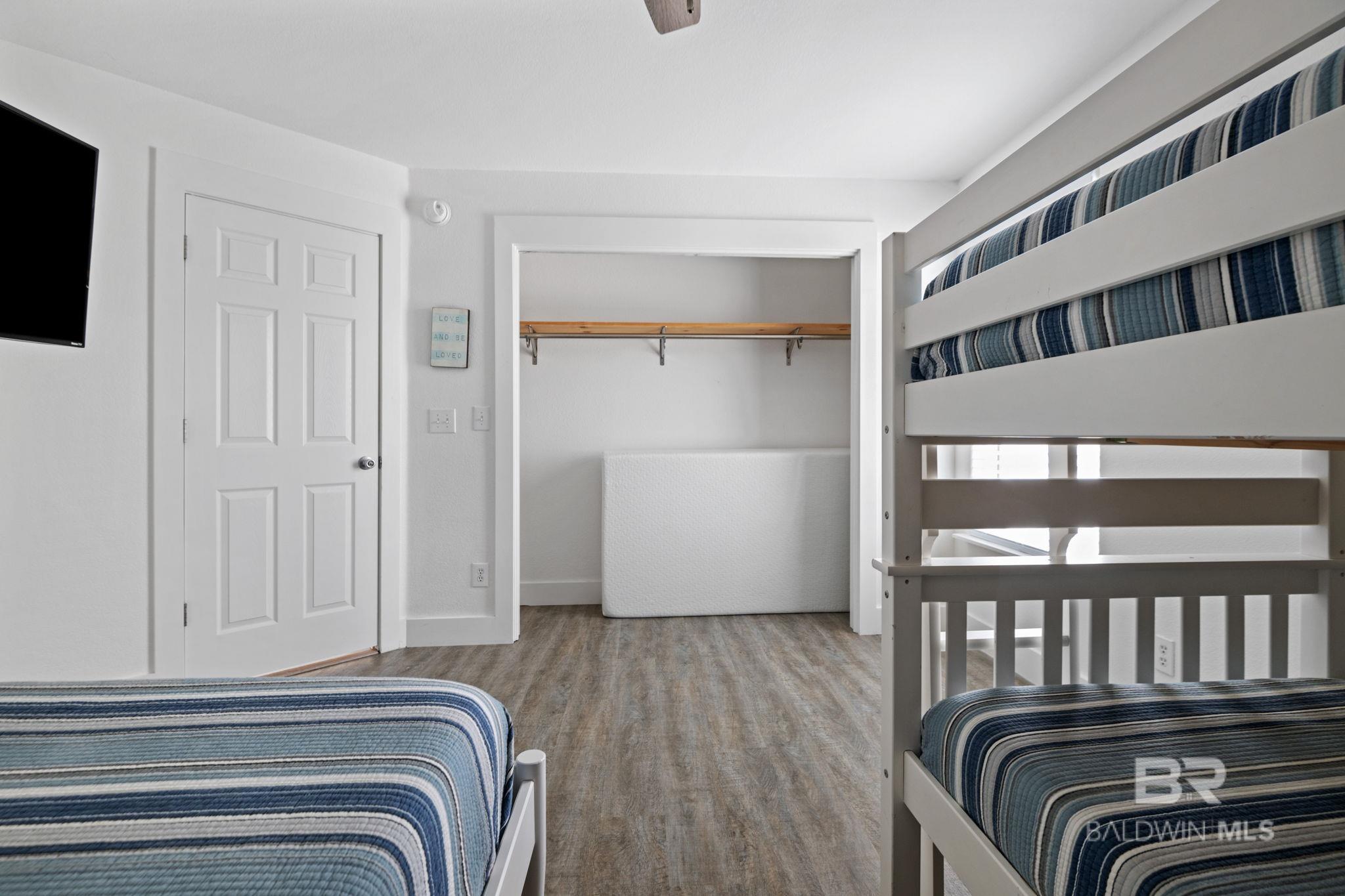 Gulf Shores, Alabama, 36542, United States, 5 Bedrooms Bedrooms, ,5 BathroomsBathrooms,Residential,Active,1972153