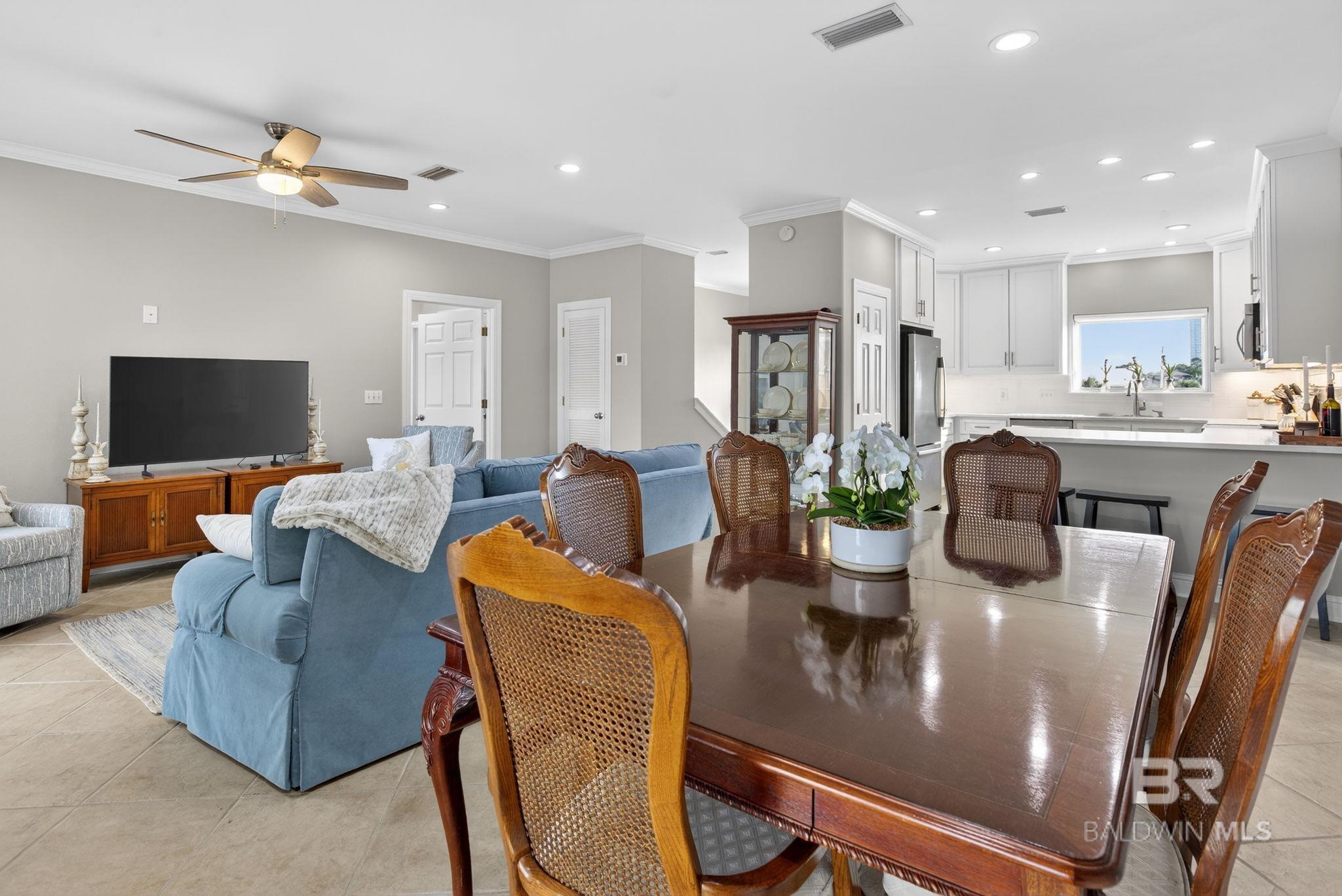 Orange Beach, Alabama, 36561, United States, 5 Bedrooms Bedrooms, ,5 BathroomsBathrooms,Residential,Active,2015258