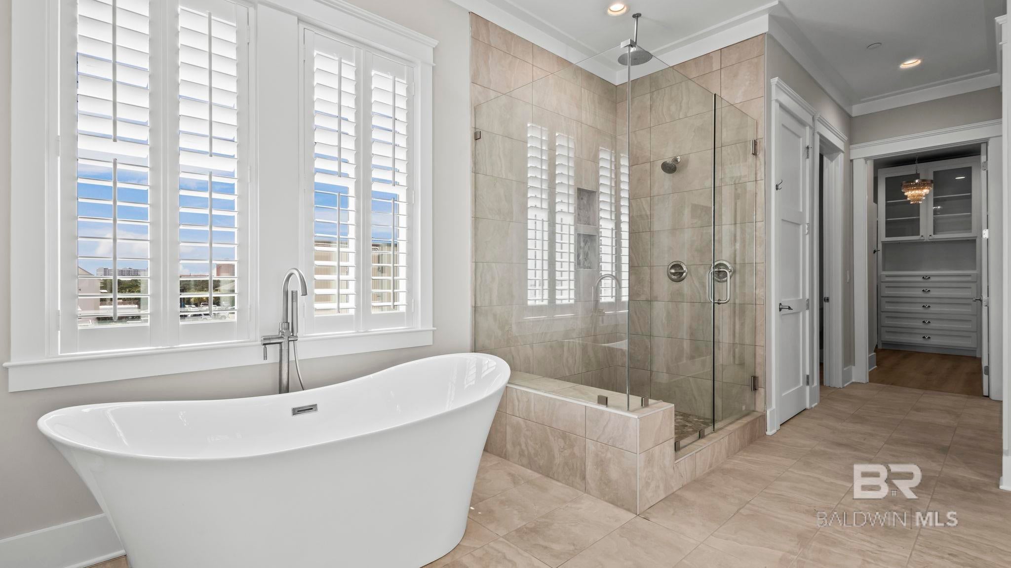 Orange Beach, Alabama, 36561, United States, 5 Bedrooms Bedrooms, ,5 BathroomsBathrooms,Residential,Active,1889336