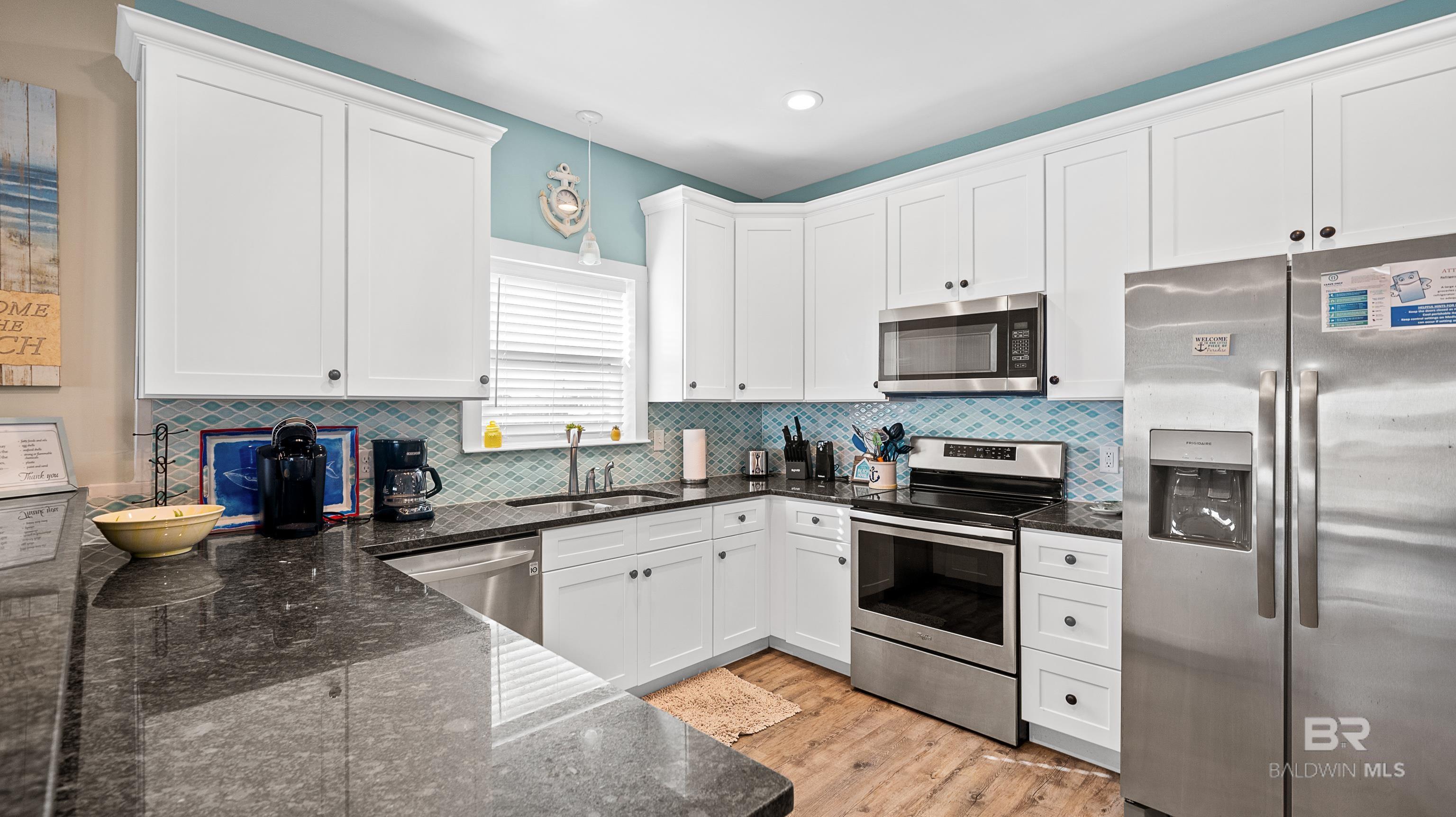 Gulf Shores, Alabama, 36542, United States, 8 Bedrooms Bedrooms, ,7 BathroomsBathrooms,Residential,Active,1953270