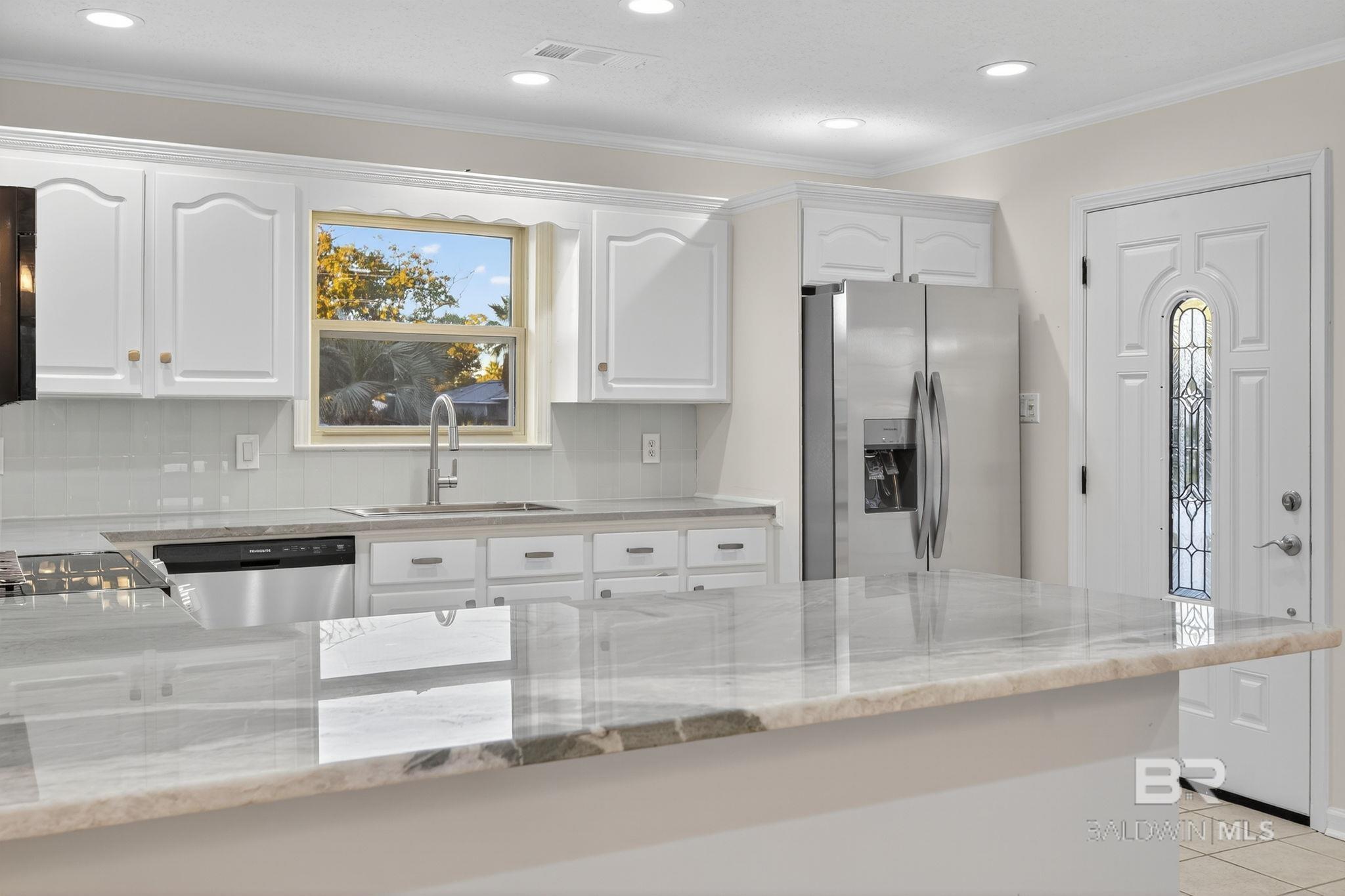 Orange Beach, Alabama, 36561, United States, 3 Bedrooms Bedrooms, ,2 BathroomsBathrooms,Residential,Active,1899240