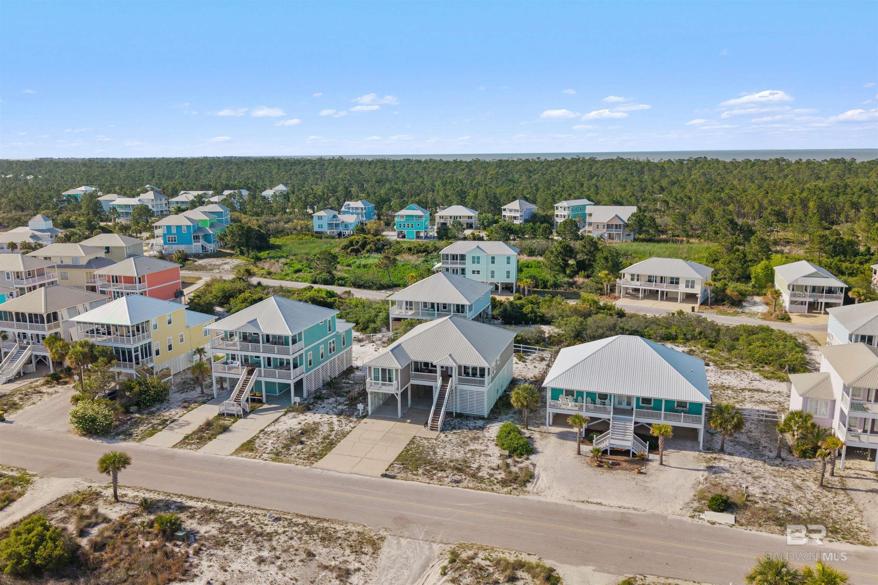 Gulf Shores, Alabama, 36542, United States, 6 Bedrooms Bedrooms, ,4 BathroomsBathrooms,Residential,Active,2044165