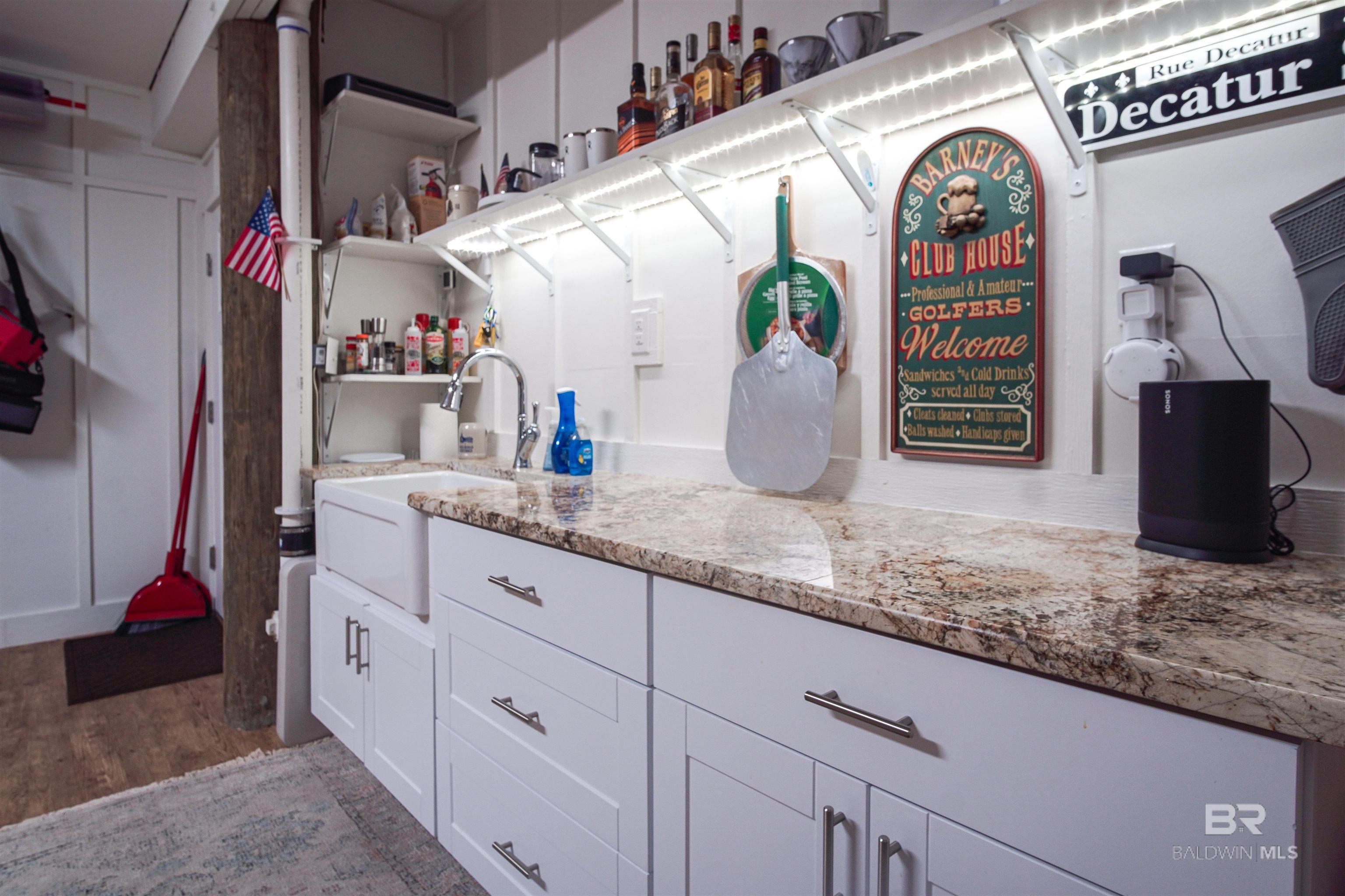 Orange Beach, Alabama, 36561, United States, 4 Bedrooms Bedrooms, ,6 BathroomsBathrooms,Residential,Active,1968116