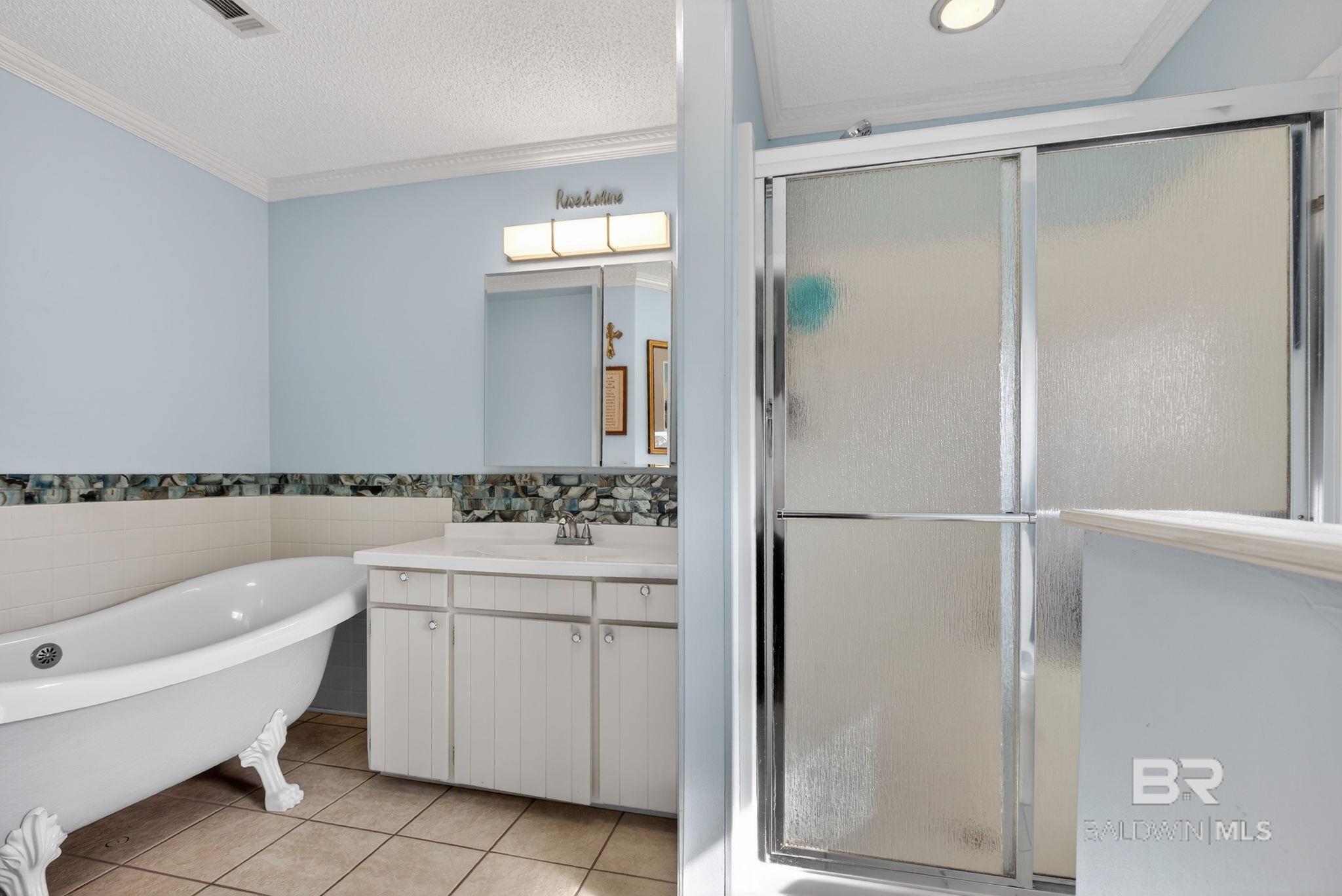 Orange Beach, Alabama, 36561, United States, 3 Bedrooms Bedrooms, ,3 BathroomsBathrooms,Residential,Active,2015426