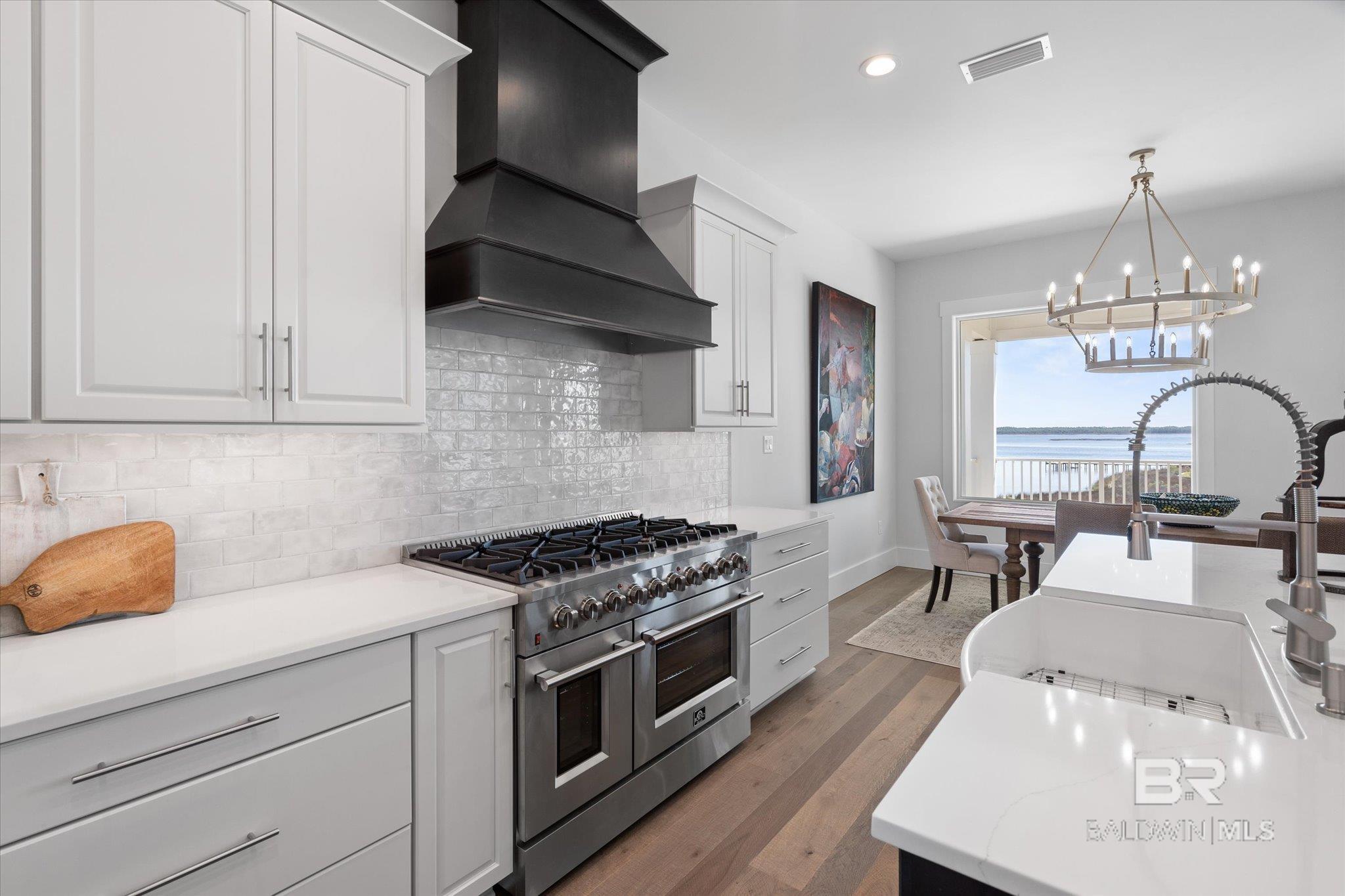 Gulf Shores, Alabama, 36542, United States, 4 Bedrooms Bedrooms, ,5 BathroomsBathrooms,Residential,Active,2043421
