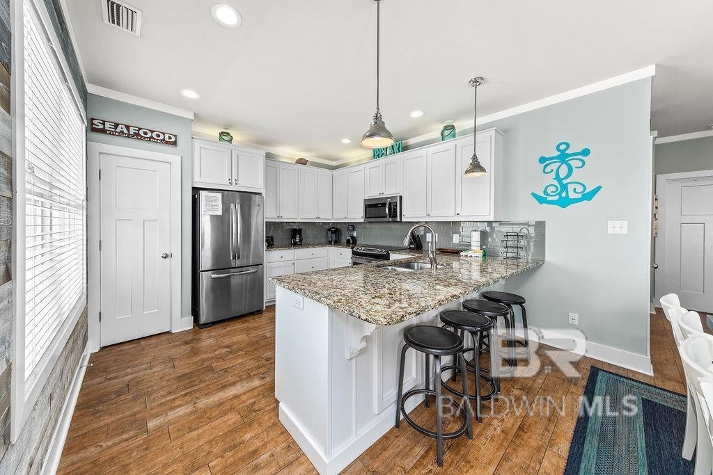 Gulf Shores, Alabama, 36542, United States, 4 Bedrooms Bedrooms, ,3 BathroomsBathrooms,Residential,Active,1914826