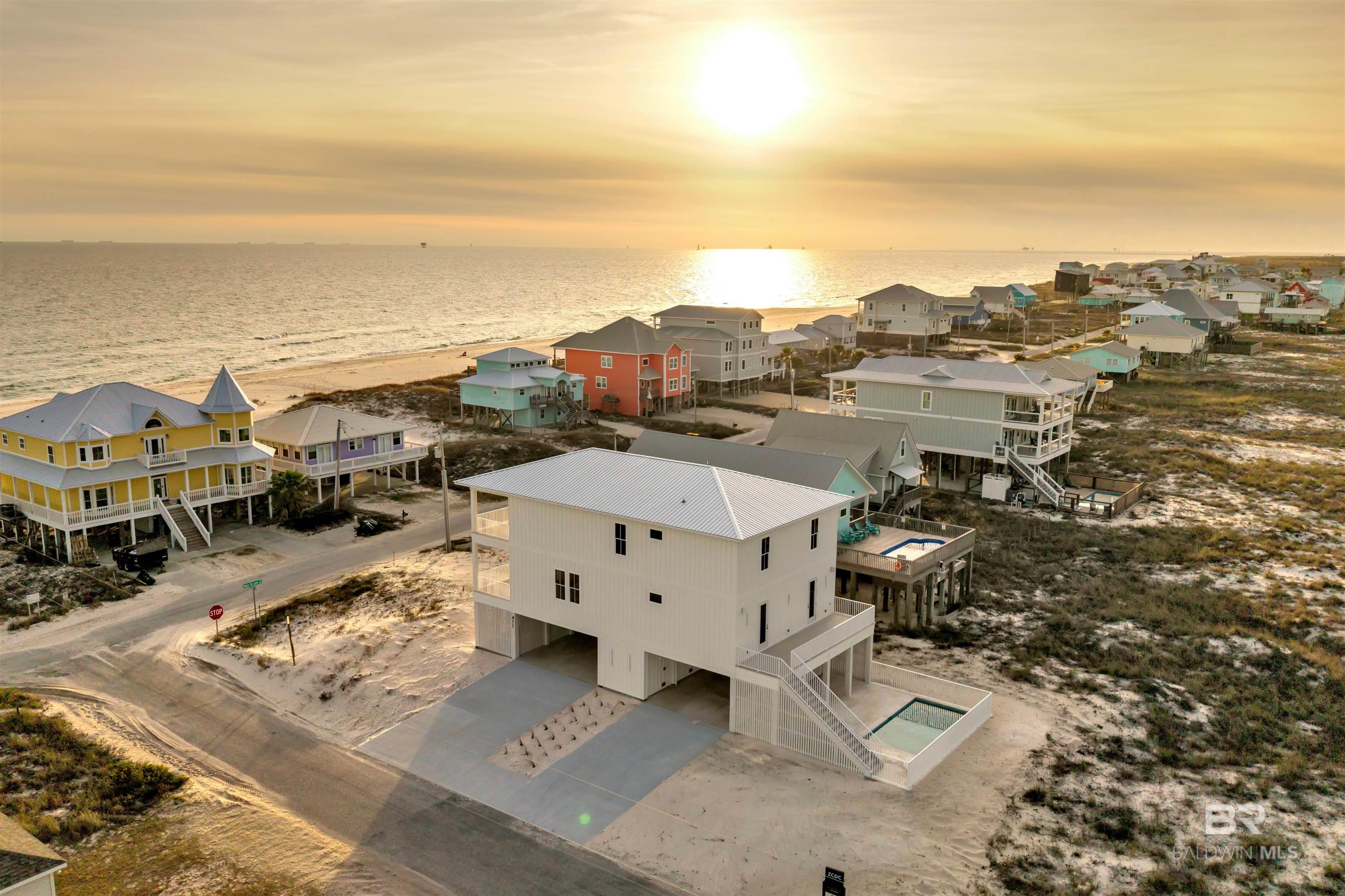 Gulf Shores, Alabama, 36542, United States, ,5 BathroomsBathrooms,Residential,Active,1900169