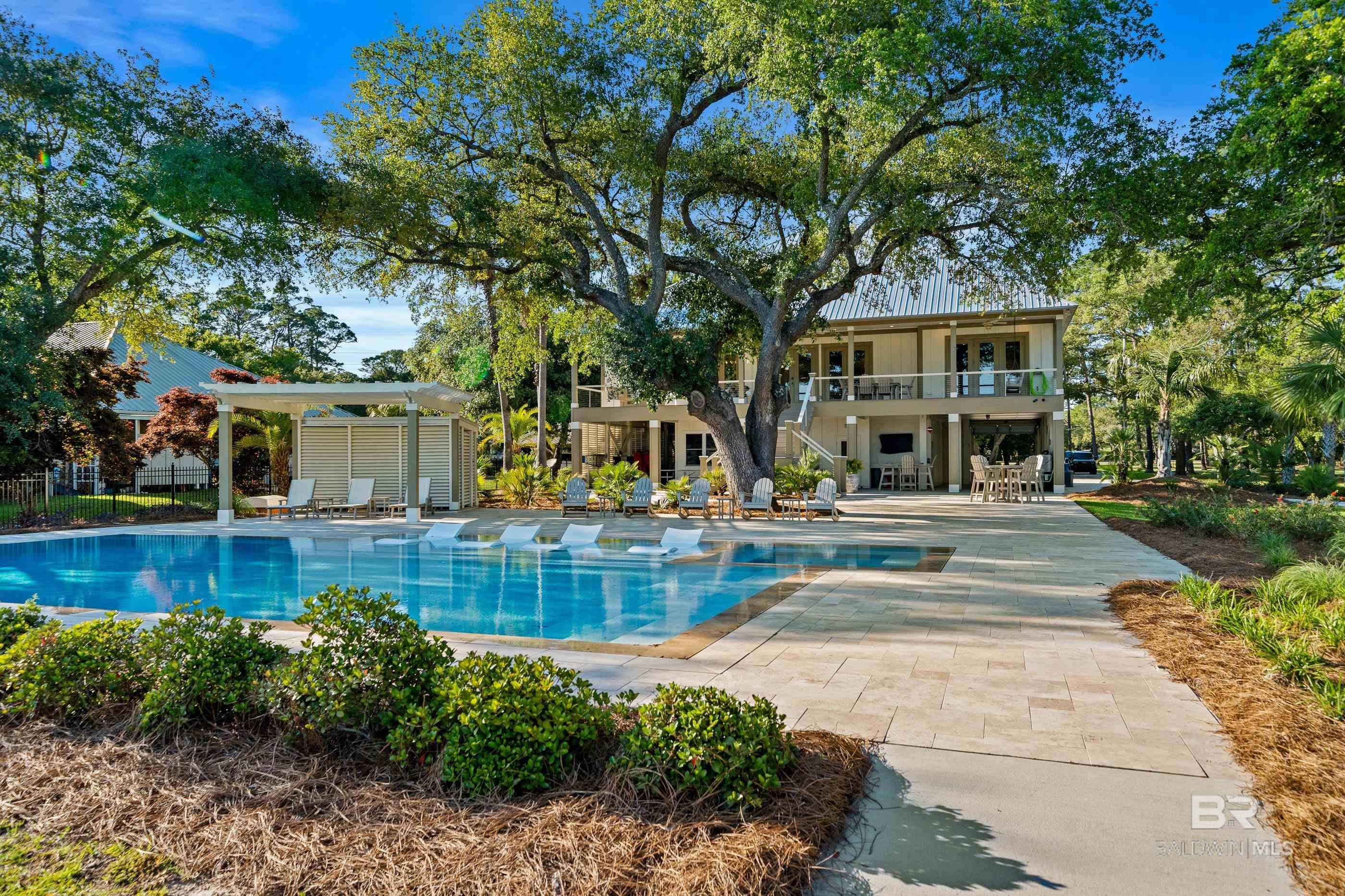 Gulf Shores, Alabama, 36542, United States, 6 Bedrooms Bedrooms, ,4 BathroomsBathrooms,Residential,Active,2044186