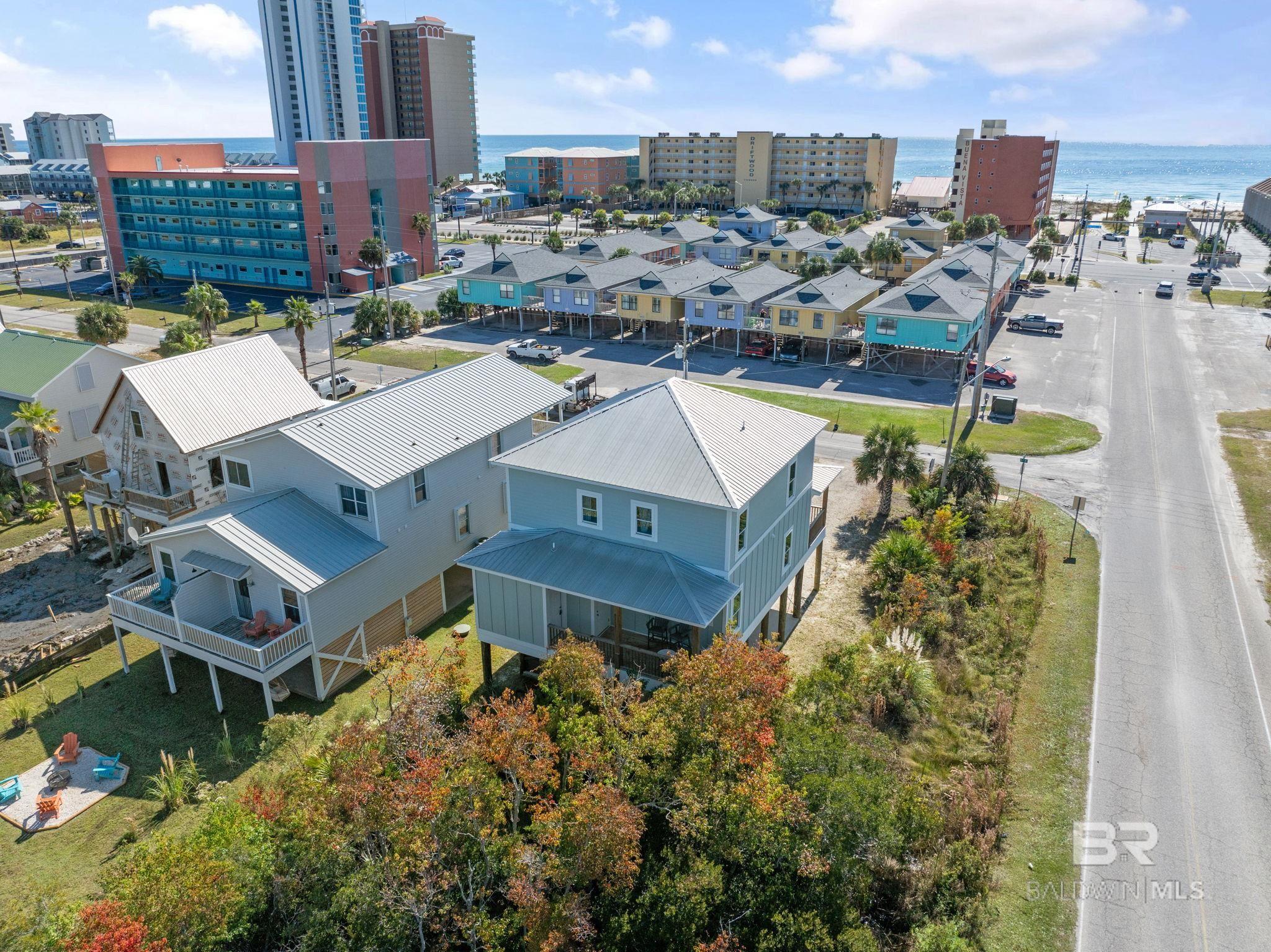 Gulf Shores, Alabama, 36542, United States, 4 Bedrooms Bedrooms, ,4 BathroomsBathrooms,Residential,Active,1988437