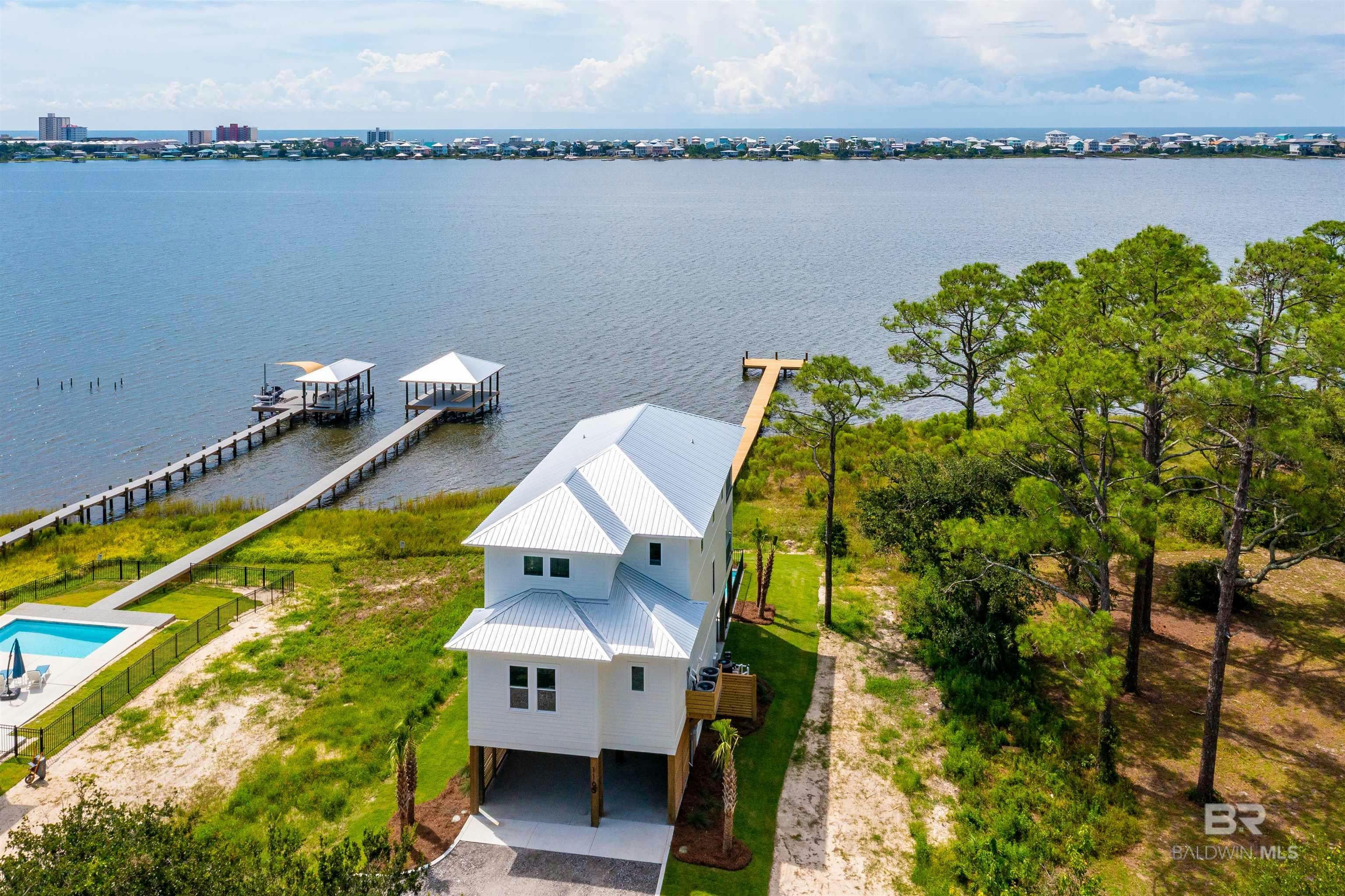 Gulf Shores, Alabama, 36542, United States, ,4 BathroomsBathrooms,Residential,Active,1702141