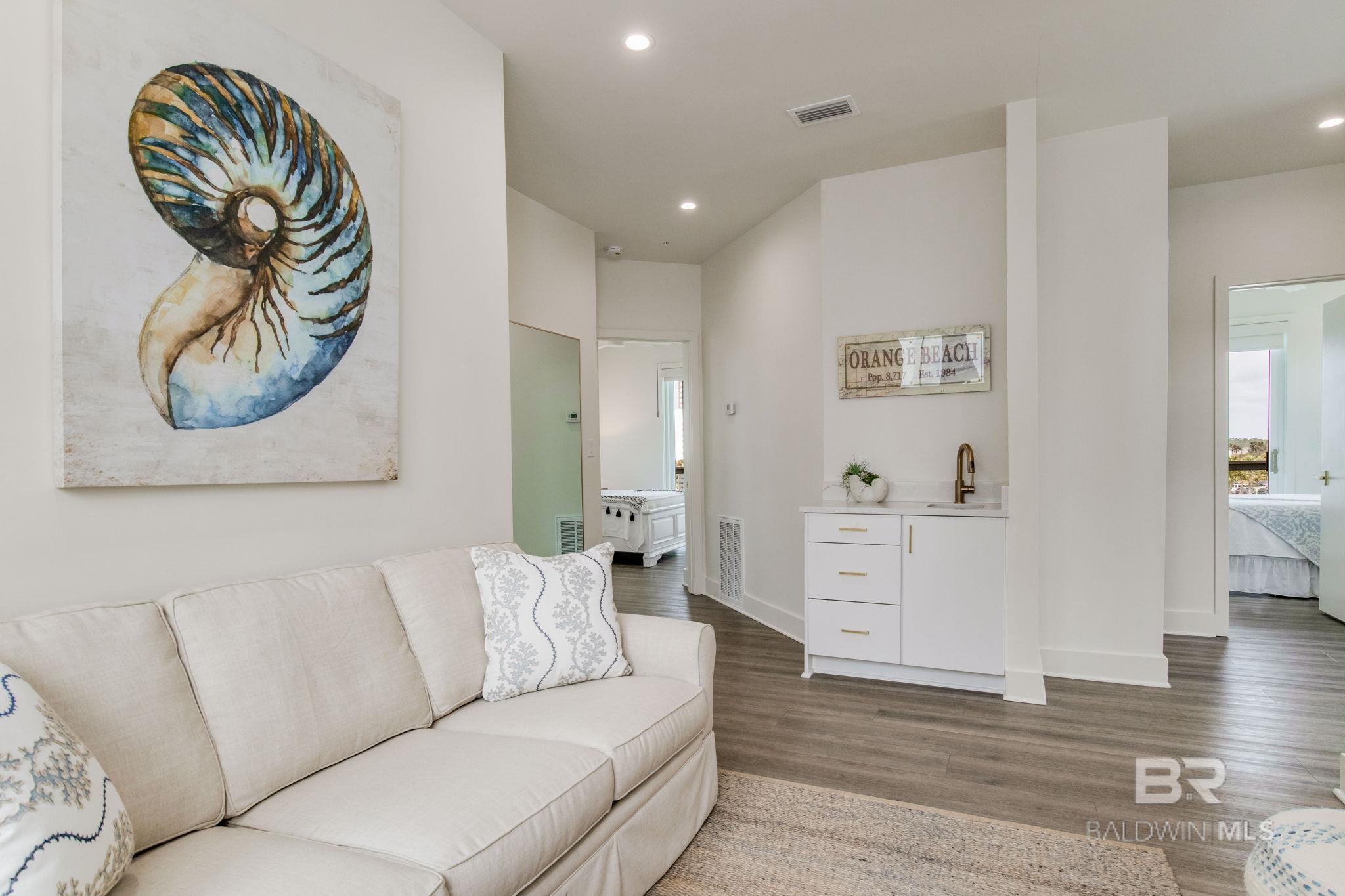 Orange Beach, Alabama, 36561, United States, ,5 BathroomsBathrooms,Residential,Active,1734391