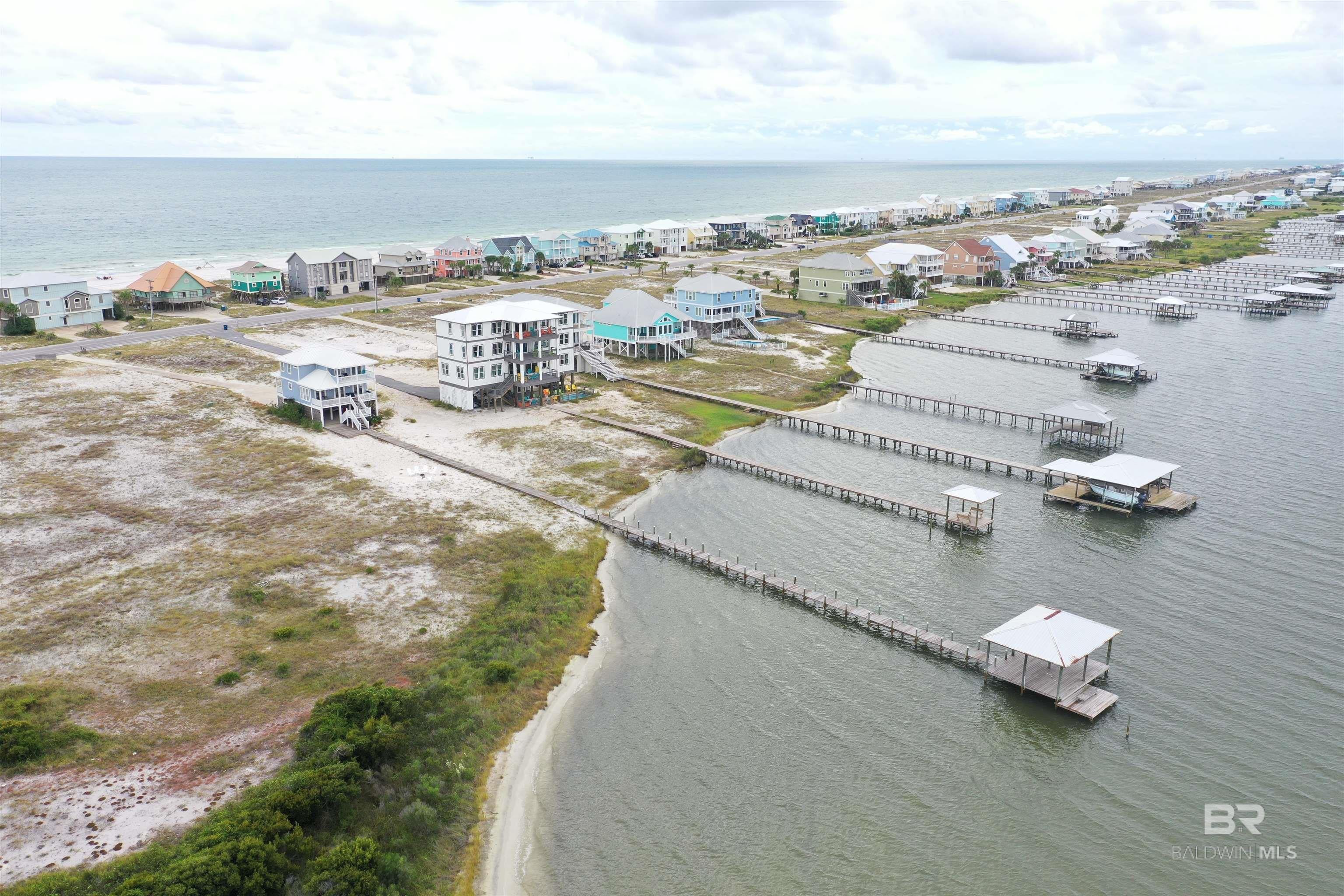 Gulf Shores, Alabama, 36542, United States, 4 Bedrooms Bedrooms, ,3 BathroomsBathrooms,Residential,Active,1952485