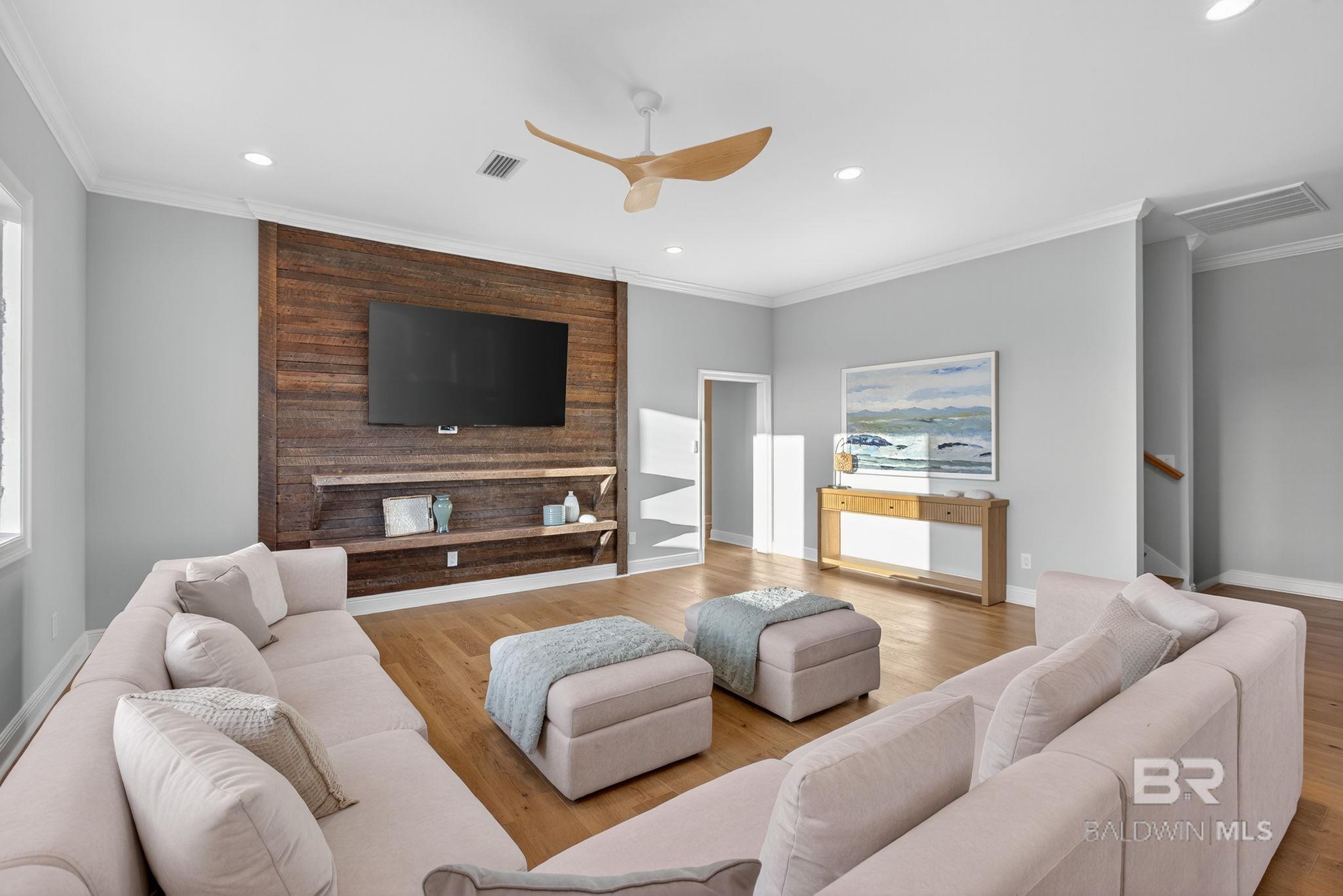 Gulf Shores, Alabama, 36542, United States, 6 Bedrooms Bedrooms, ,6 BathroomsBathrooms,Residential,Active,1969755