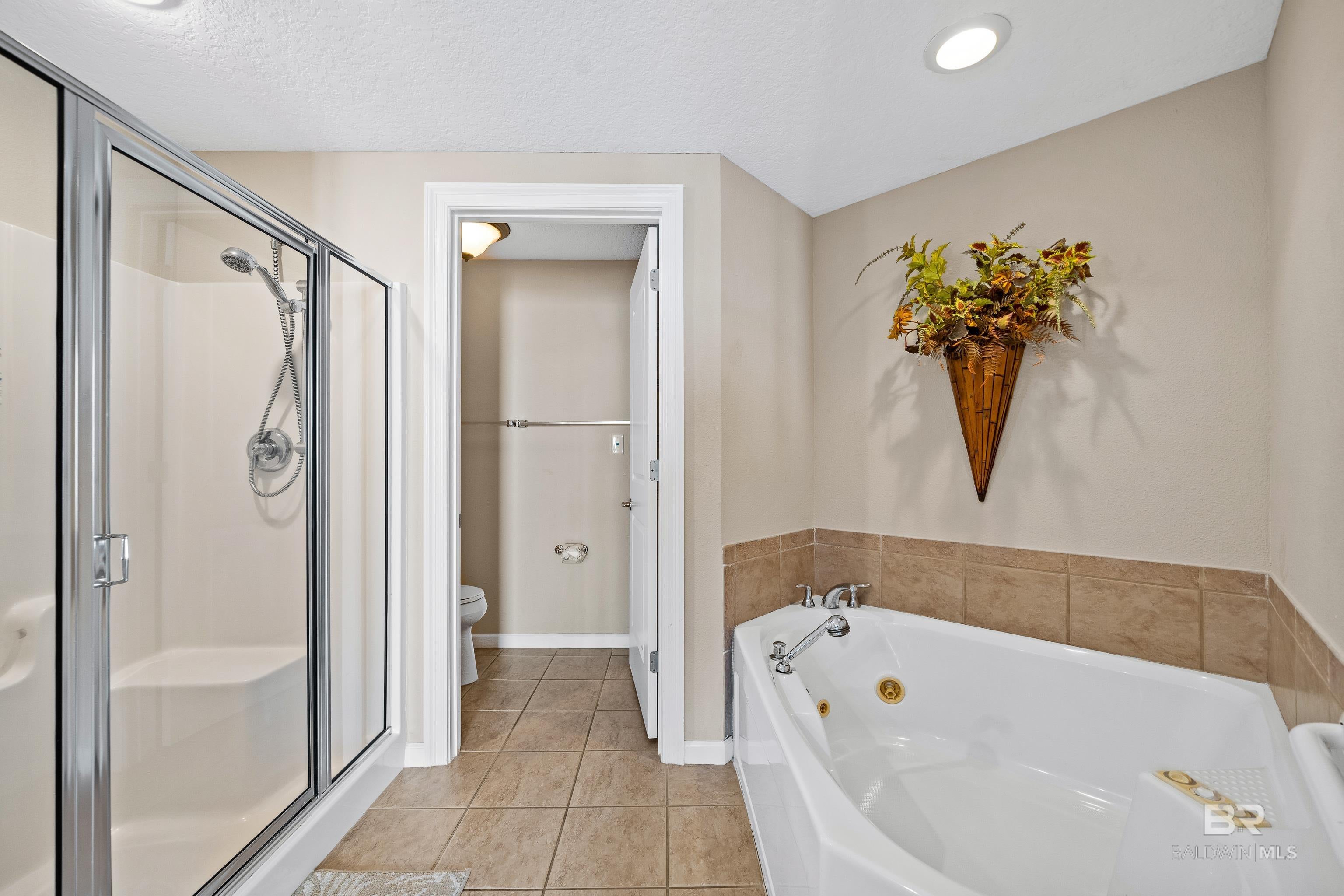 Gulf Shores, Alabama, 36542, United States, 4 Bedrooms Bedrooms, ,4 BathroomsBathrooms,Residential,Active,2007186