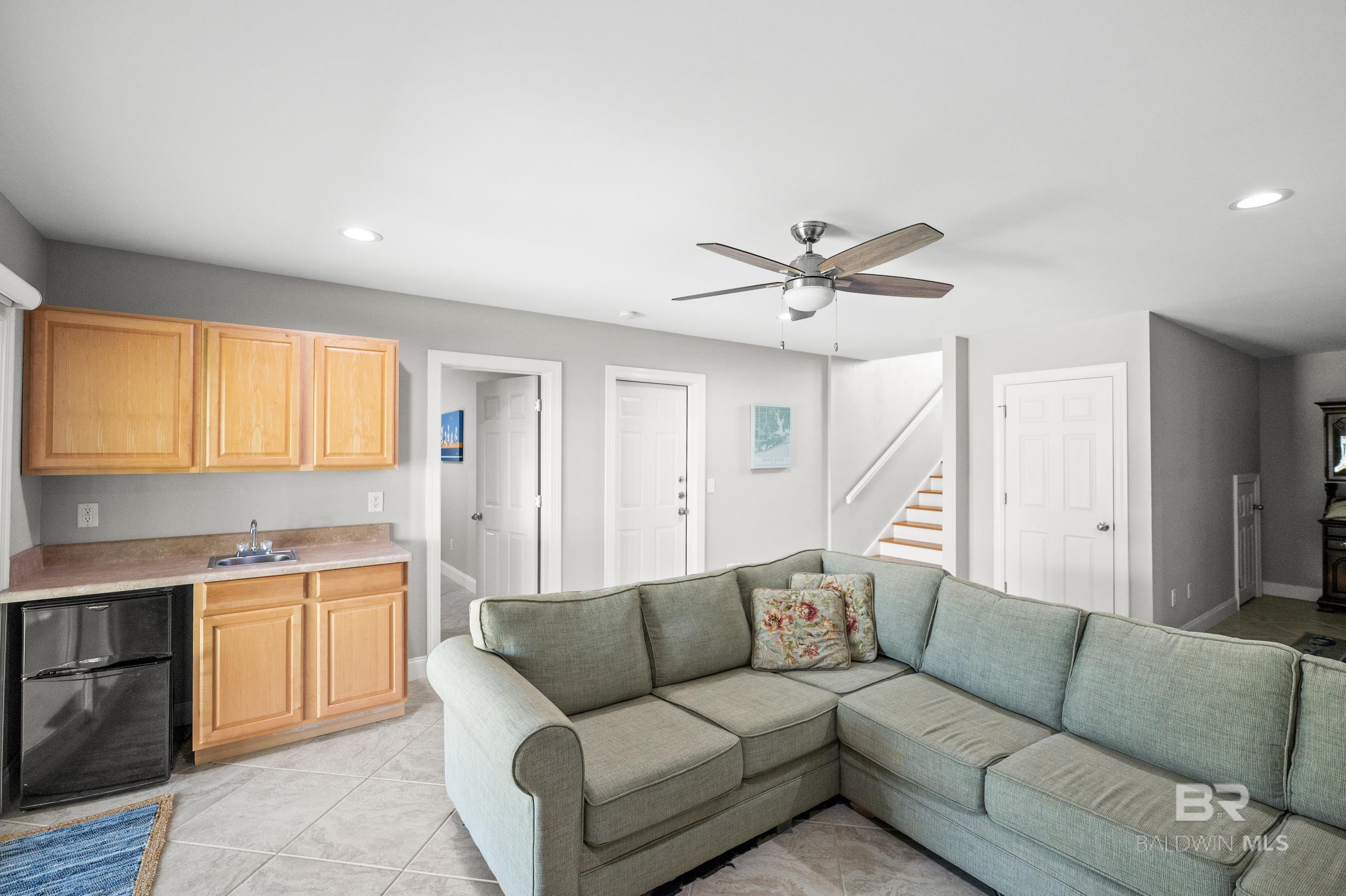 Orange Beach, Alabama, 36561, United States, 5 Bedrooms Bedrooms, ,5 BathroomsBathrooms,Residential,Active,1922657