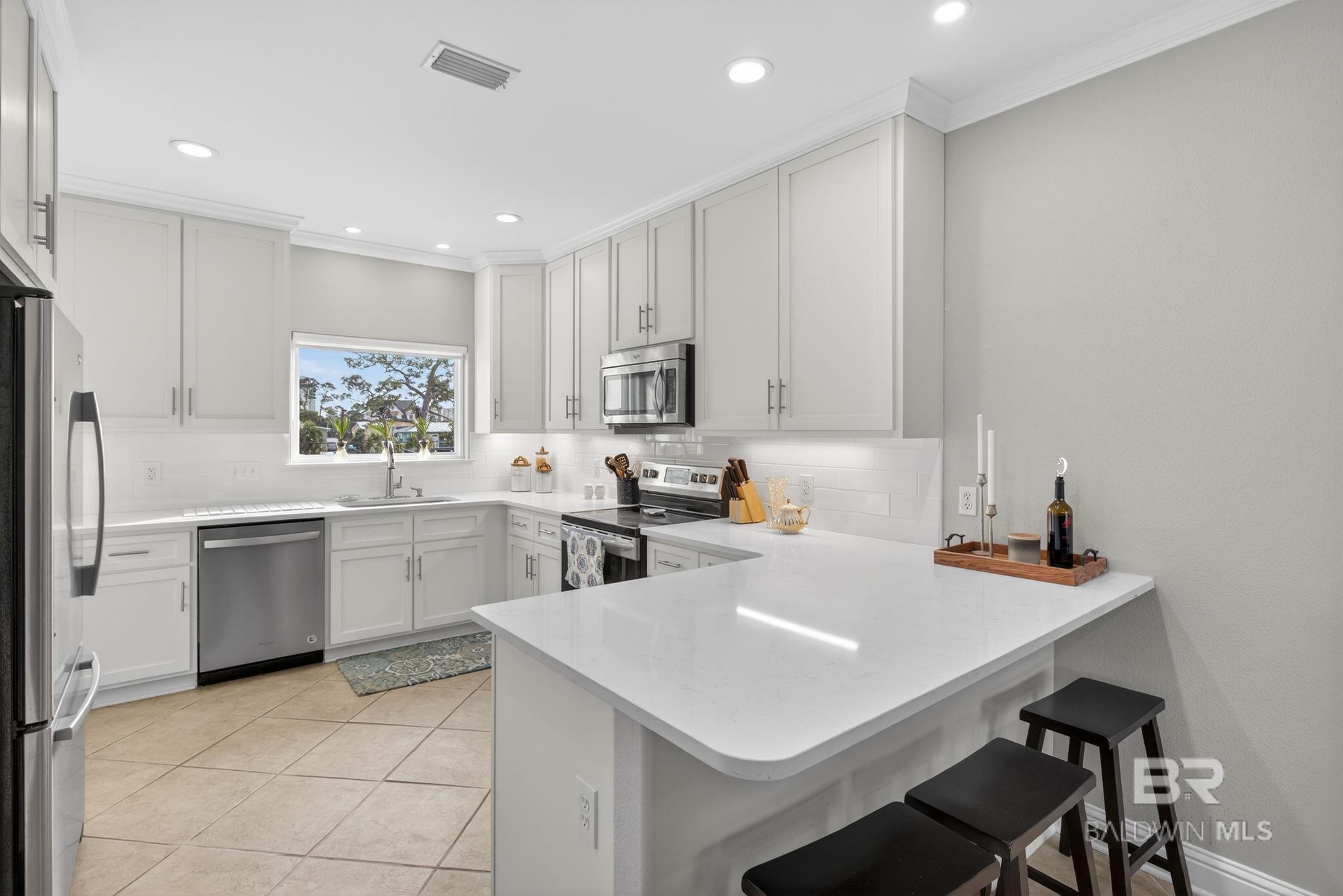 Orange Beach, Alabama, 36561, United States, 5 Bedrooms Bedrooms, ,5 BathroomsBathrooms,Residential,Active,2015258