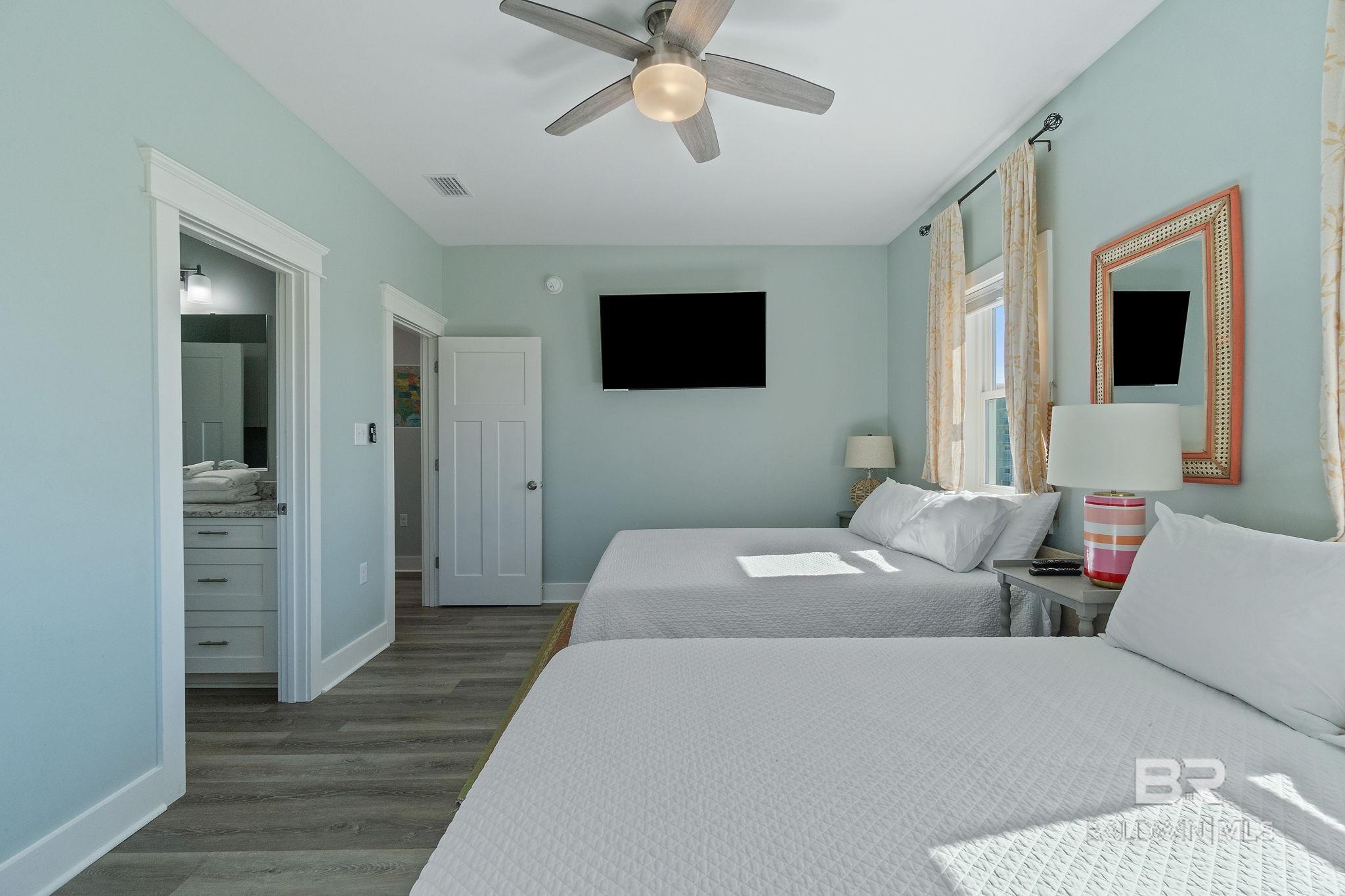 Gulf Shores, Alabama, 36542, United States, 4 Bedrooms Bedrooms, ,4 BathroomsBathrooms,Residential,Active,1988437