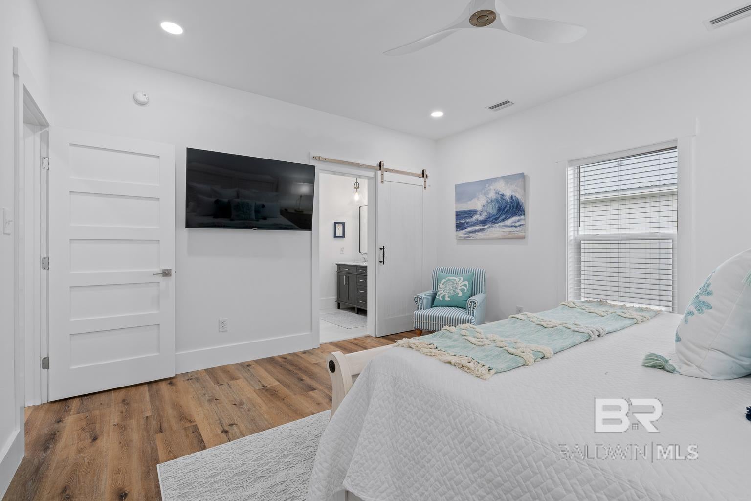 Gulf Shores, Alabama, 36542, United States, 6 Bedrooms Bedrooms, ,8 BathroomsBathrooms,Residential,Active,1907976