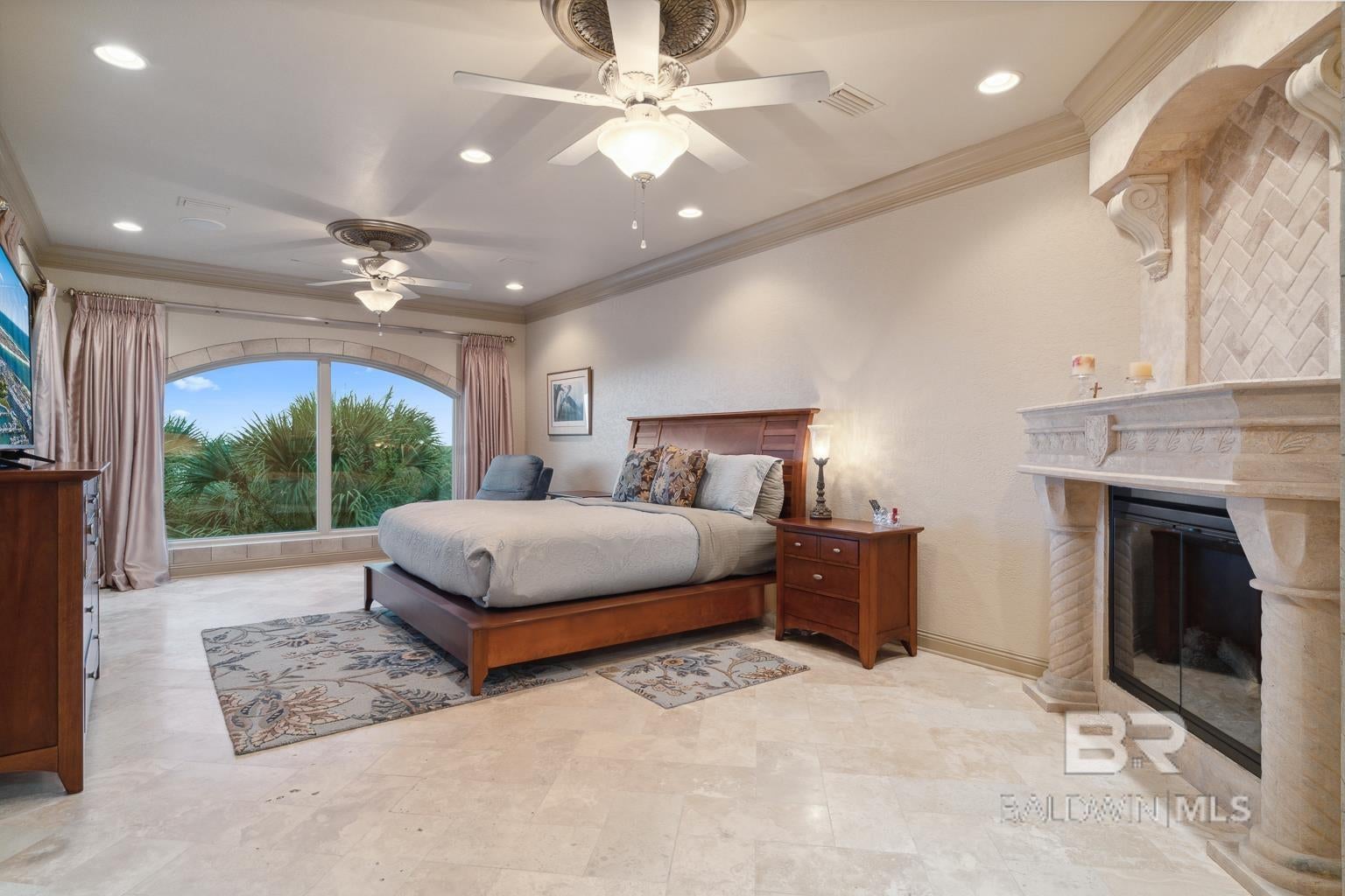 Orange Beach, Alabama, 36561, United States, ,5 BathroomsBathrooms,Residential,Active,1869129