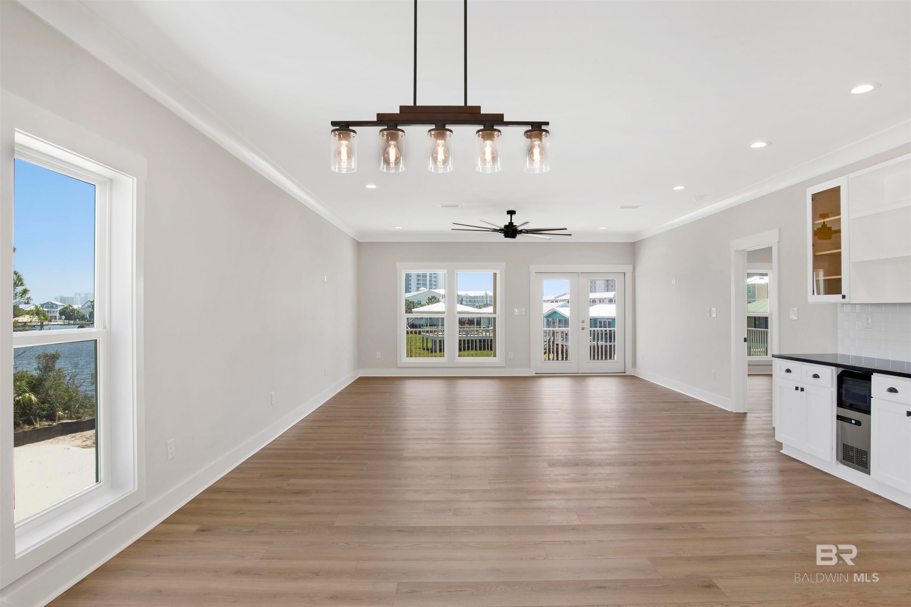 Gulf Shores, Alabama, 36542, United States, 4 Bedrooms Bedrooms, ,4 BathroomsBathrooms,Residential,Active,1954315