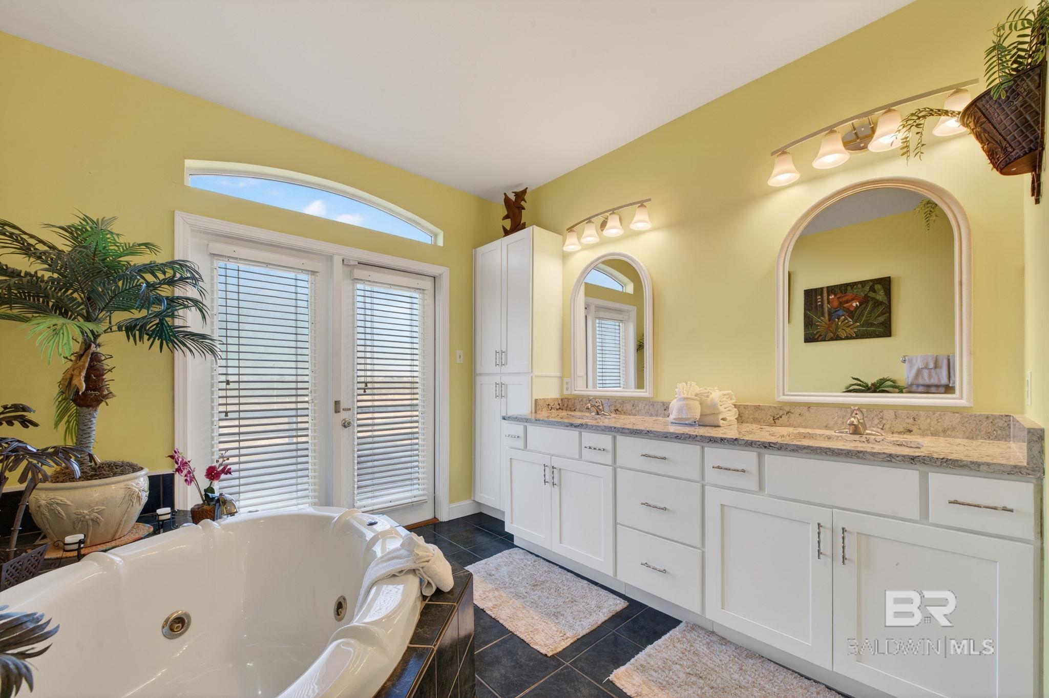 Gulf Shores, Alabama, 36542, United States, 3 Bedrooms Bedrooms, ,4 BathroomsBathrooms,Residential,Active,2006865