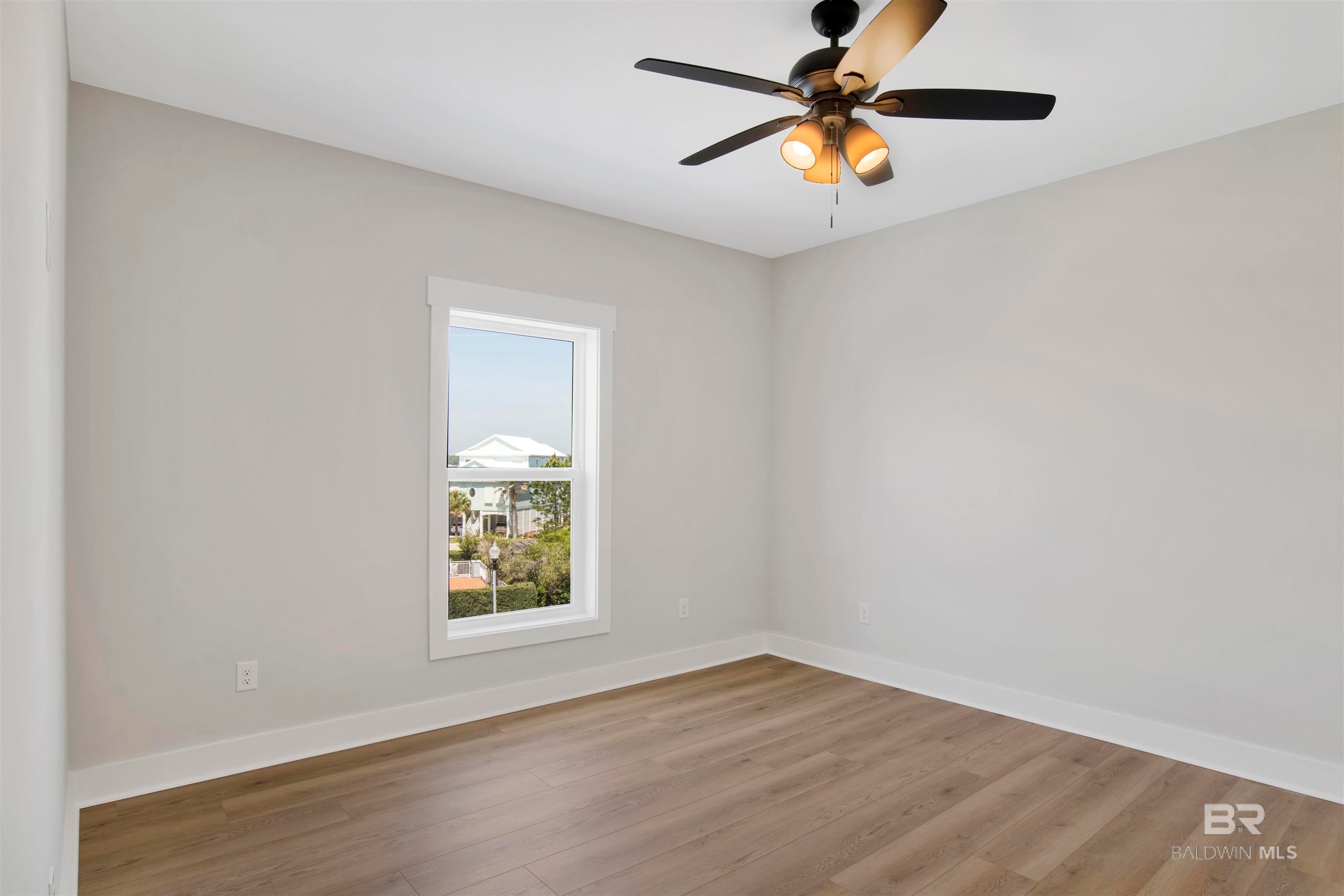 Gulf Shores, Alabama, 36542, United States, 4 Bedrooms Bedrooms, ,4 BathroomsBathrooms,Residential,Active,1954315