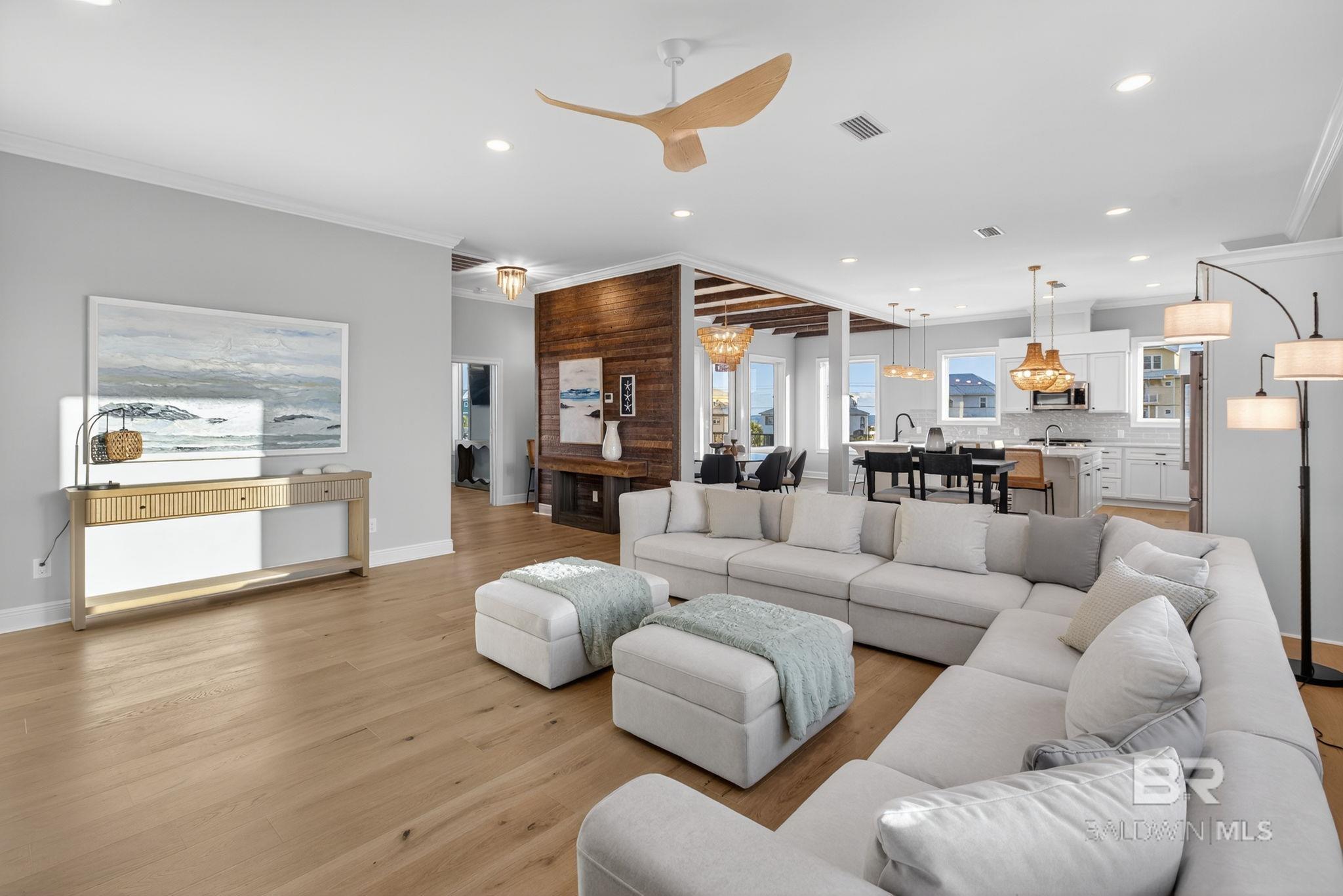 Gulf Shores, Alabama, 36542, United States, 6 Bedrooms Bedrooms, ,6 BathroomsBathrooms,Residential,Active,1969755