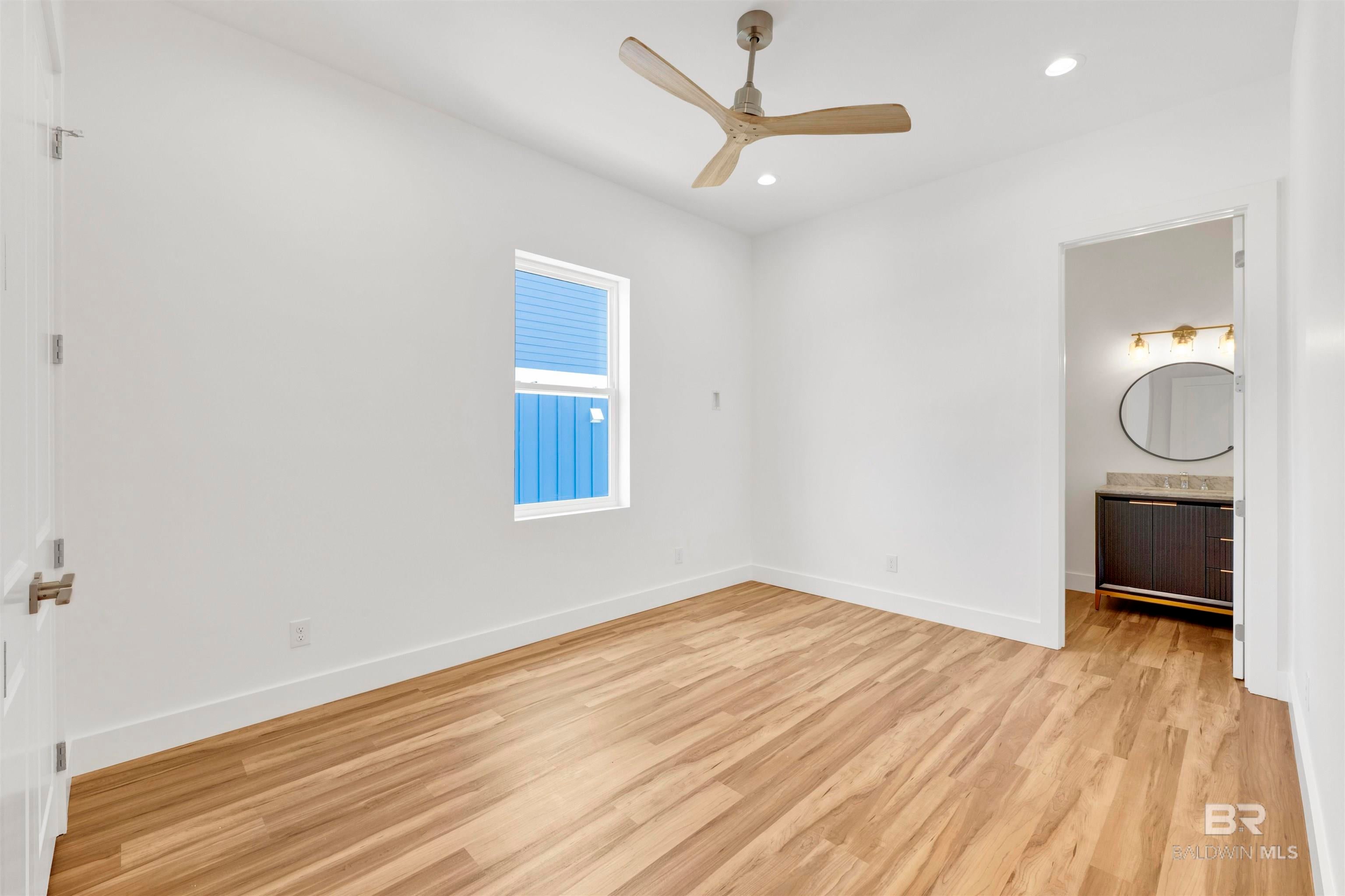 Gulf Shores, Alabama, 36542, United States, 4 Bedrooms Bedrooms, ,4 BathroomsBathrooms,Residential,Active,1884862