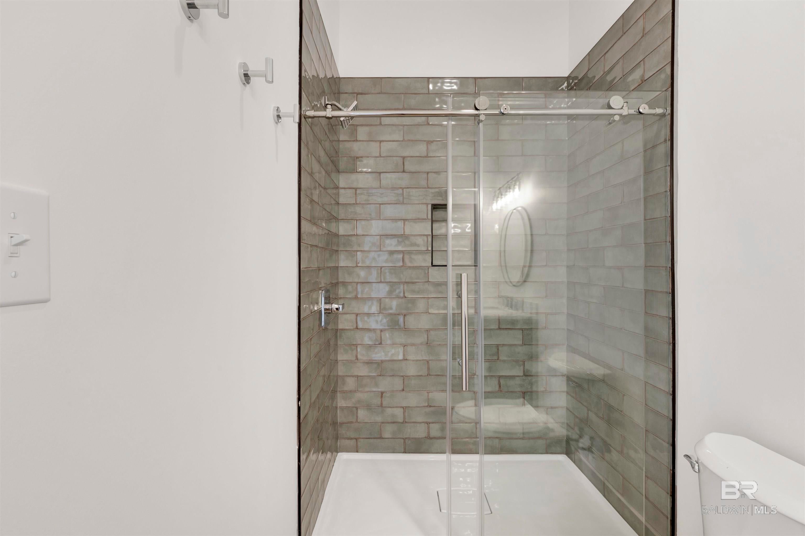 Gulf Shores, Alabama, 36542, United States, 4 Bedrooms Bedrooms, ,4 BathroomsBathrooms,Residential,Active,1884862