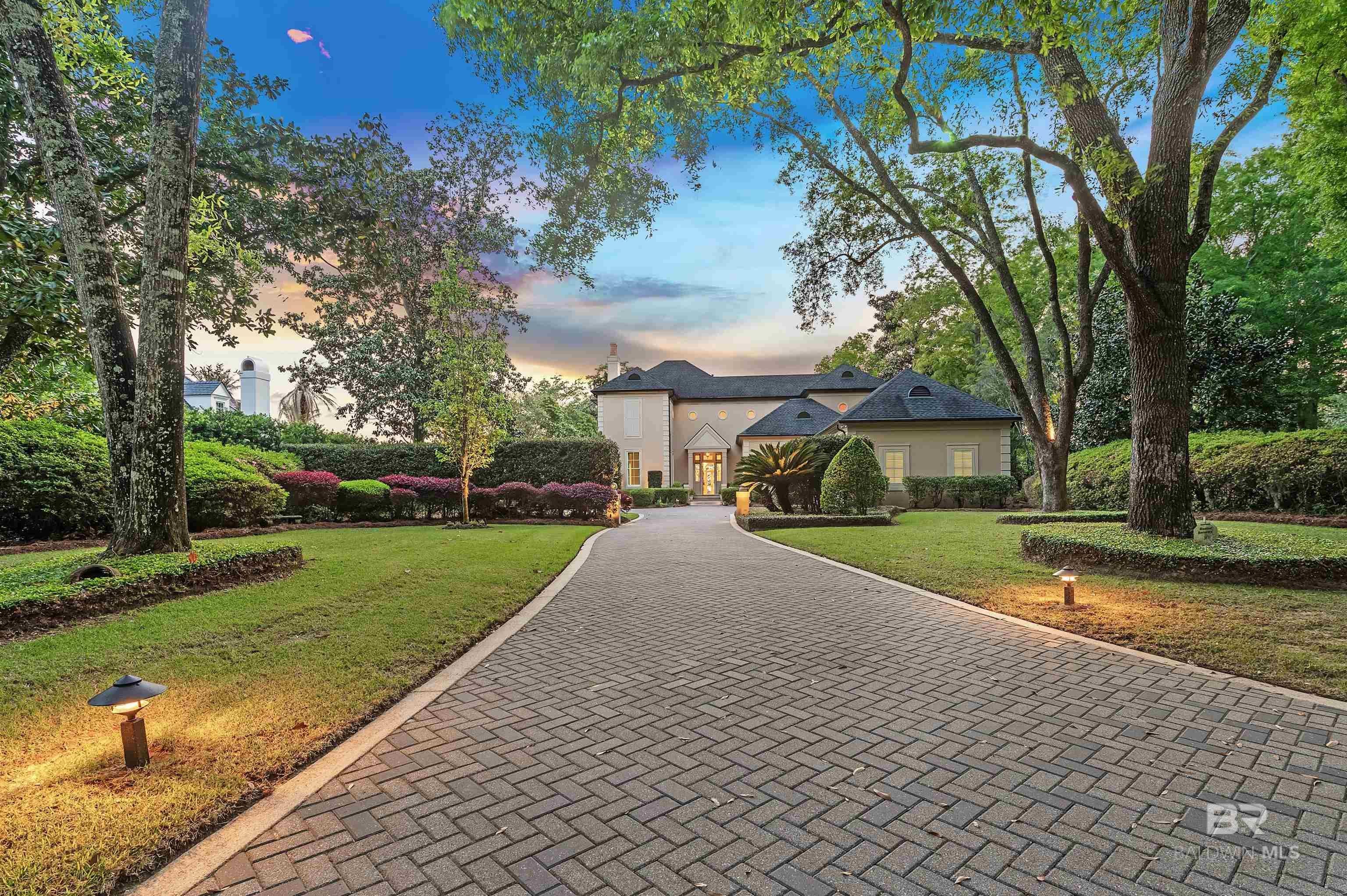 Daphne, Alabama, 36526, United States, 4 Bedrooms Bedrooms, ,6 BathroomsBathrooms,Residential,Active,2010146