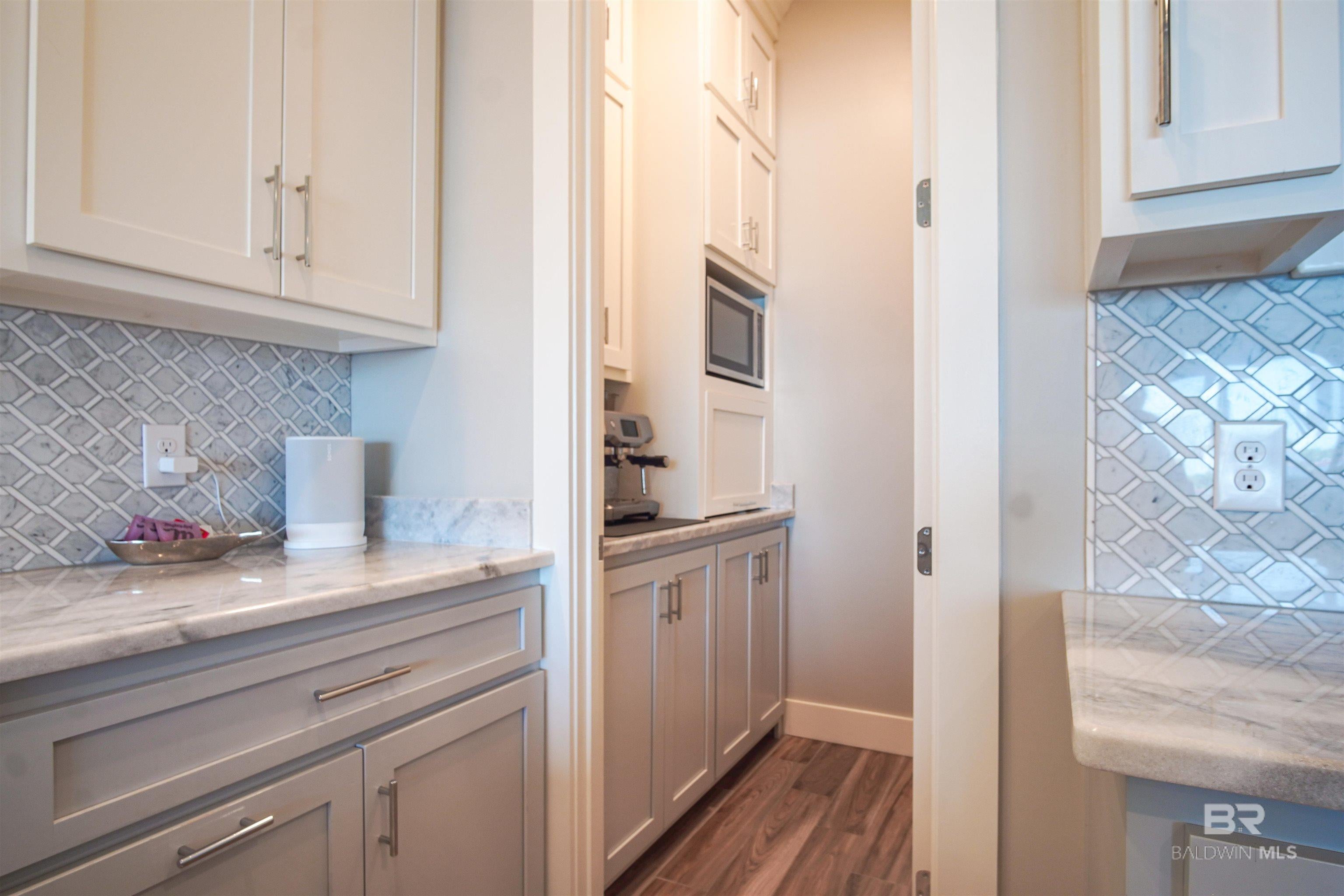 Orange Beach, Alabama, 36561, United States, 4 Bedrooms Bedrooms, ,6 BathroomsBathrooms,Residential,Active,1968116