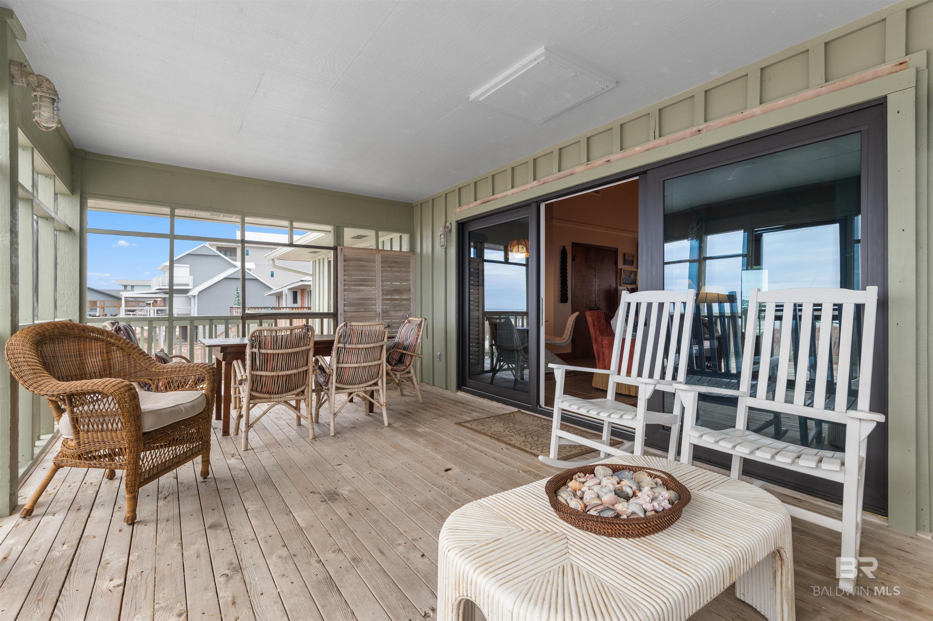 Gulf Shores, Alabama, 36542, United States, 3 Bedrooms Bedrooms, ,2 BathroomsBathrooms,Residential,Active,2011042