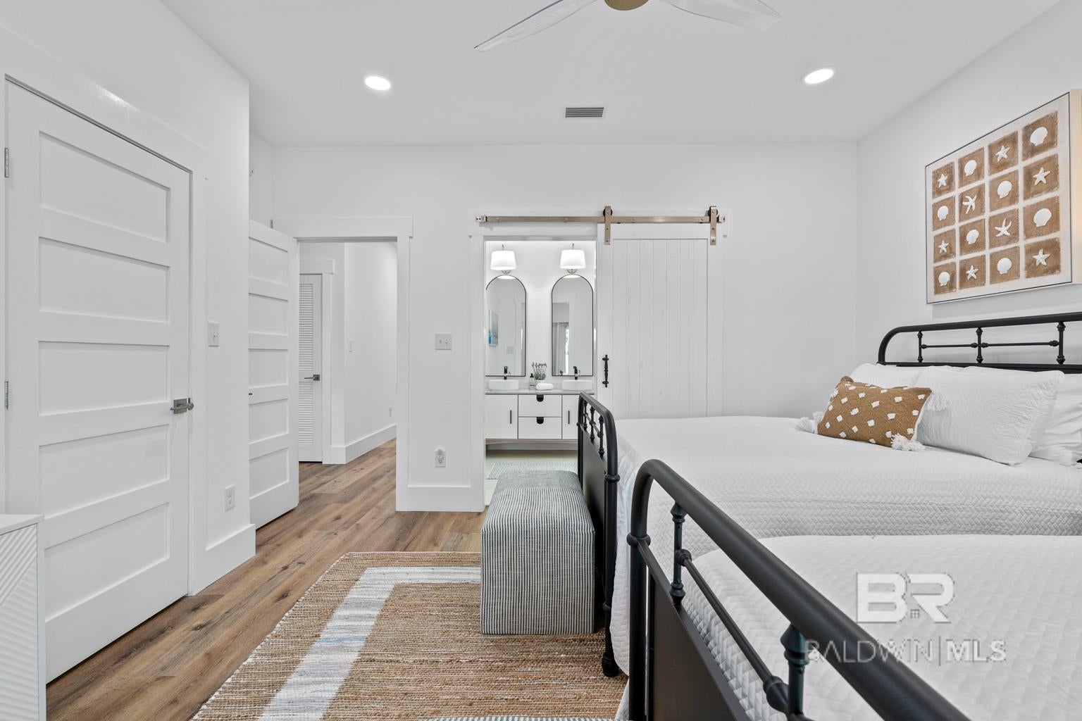 Gulf Shores, Alabama, 36542, United States, 6 Bedrooms Bedrooms, ,8 BathroomsBathrooms,Residential,Active,1907976
