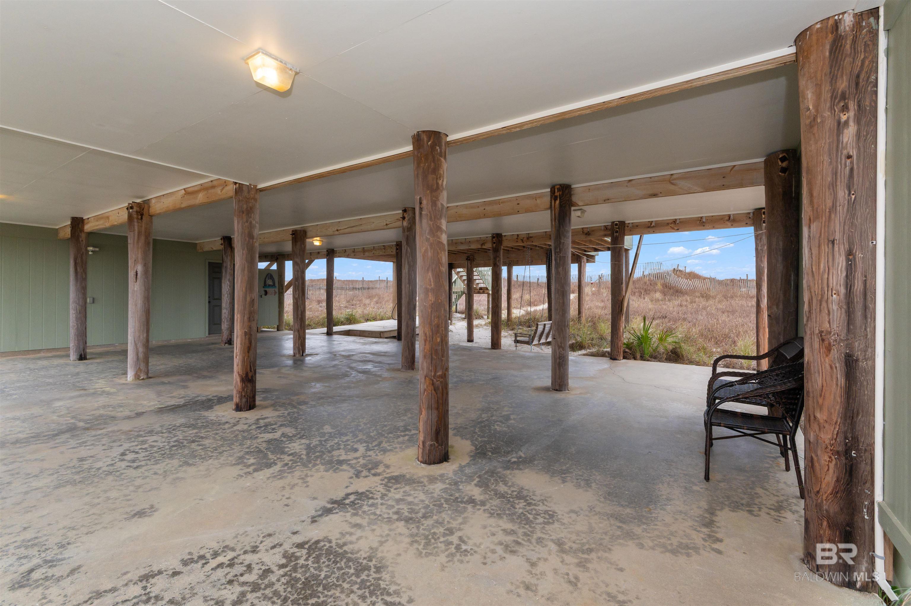 Gulf Shores, Alabama, 36542, United States, 3 Bedrooms Bedrooms, ,2 BathroomsBathrooms,Residential,Active,2011042