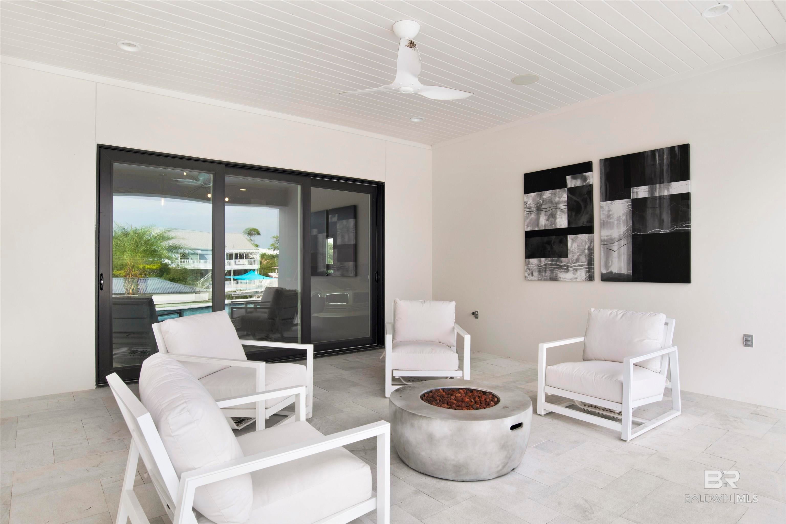 Orange Beach, Alabama, 36561, United States, 4 Bedrooms Bedrooms, ,5 BathroomsBathrooms,Residential,Active,1929672