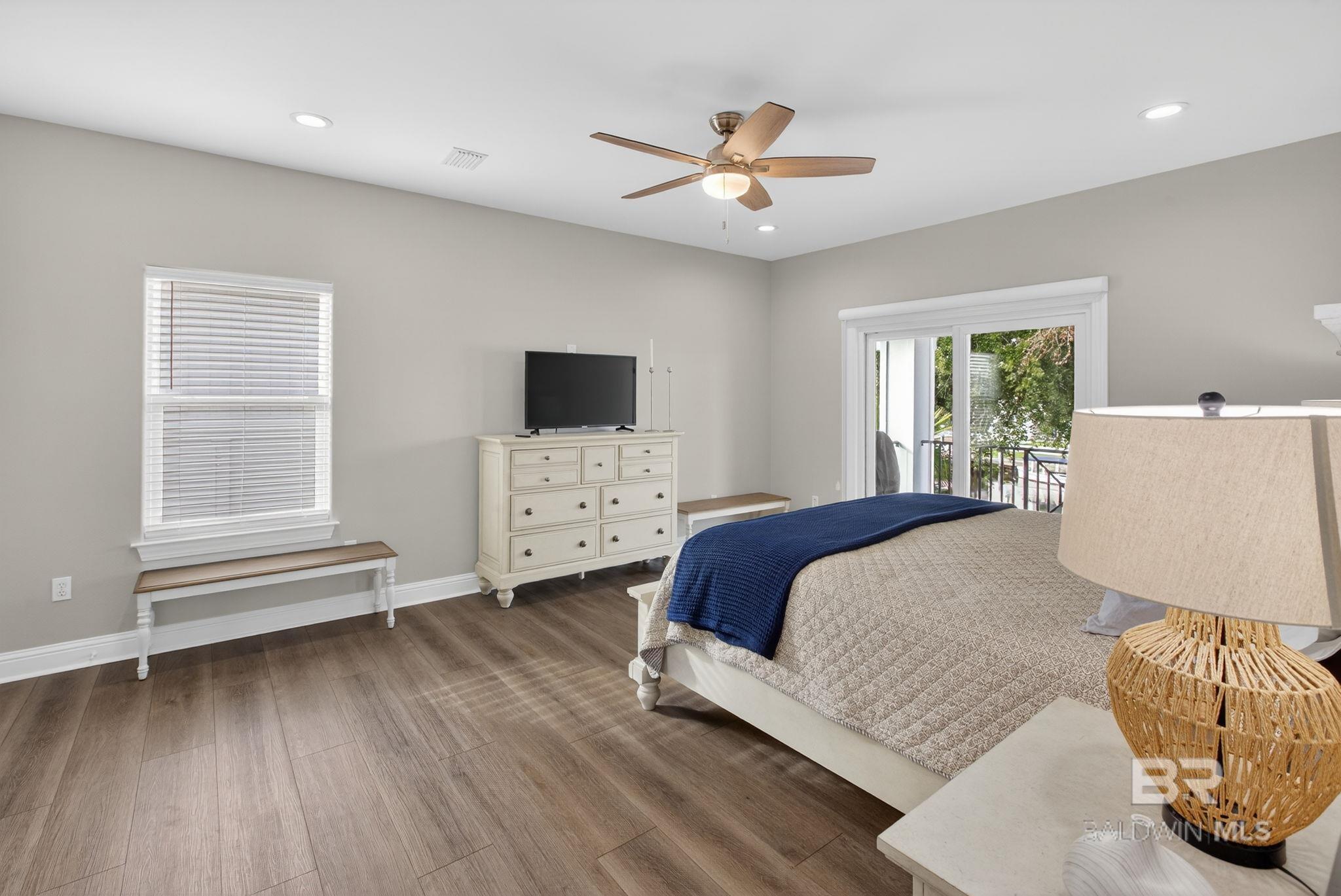 Orange Beach, Alabama, 36561, United States, 5 Bedrooms Bedrooms, ,5 BathroomsBathrooms,Residential,Active,2015258