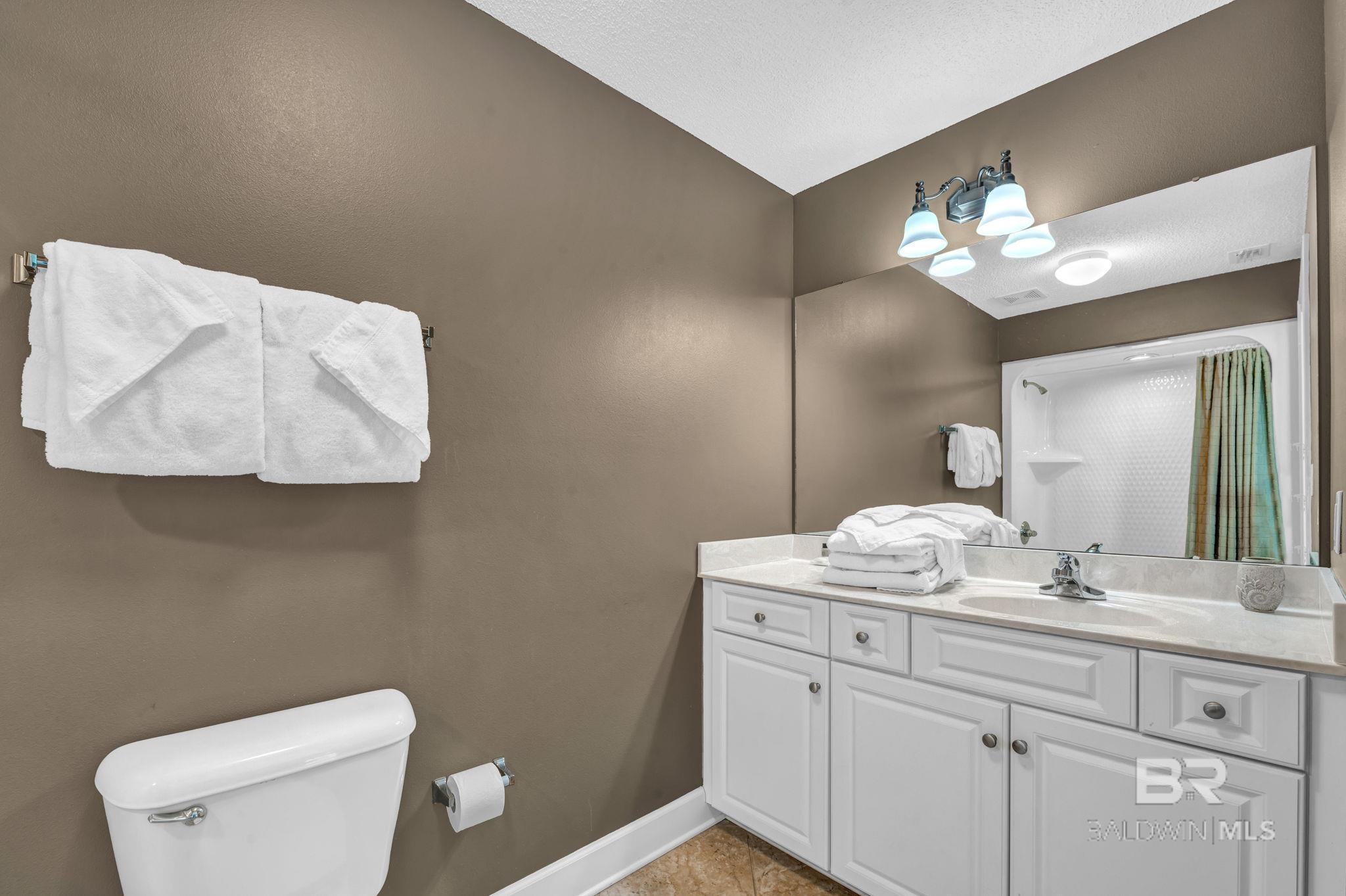 Orange Beach, Alabama, 36561, United States, 3 Bedrooms Bedrooms, ,4 BathroomsBathrooms,Residential,Active,1905119