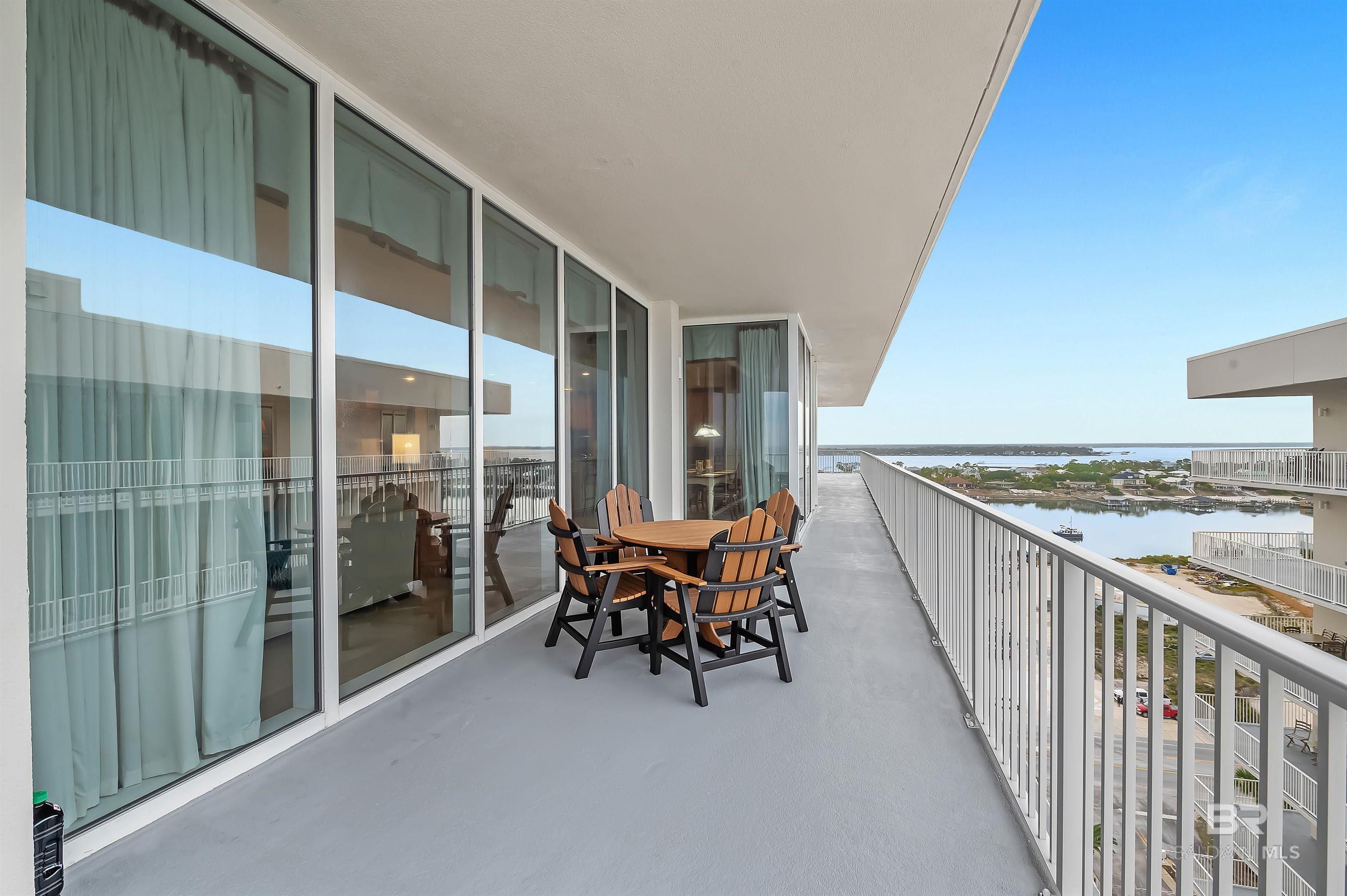 Pensacola, Florida, 32507, United States, ,5 BathroomsBathrooms,Residential,Active,1702390